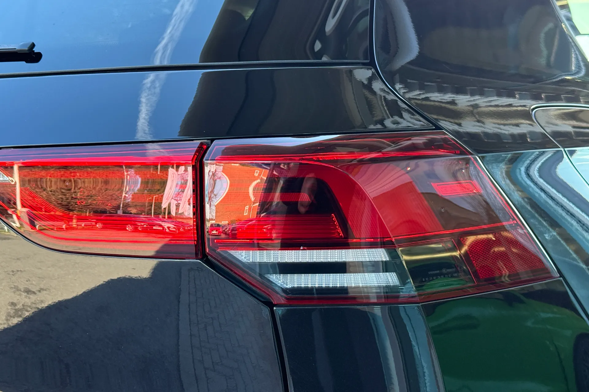 VOLKSWAGEN GOLF thumbnail image number 41