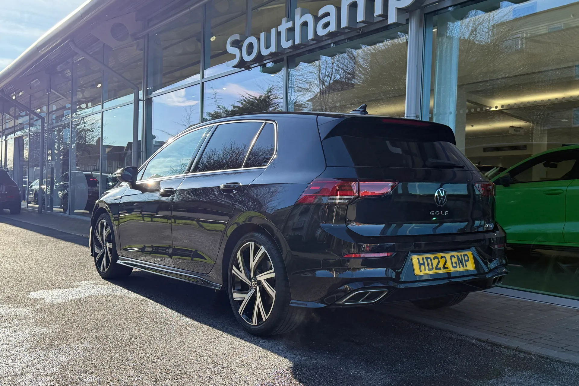 VOLKSWAGEN GOLF thumbnail image number 46