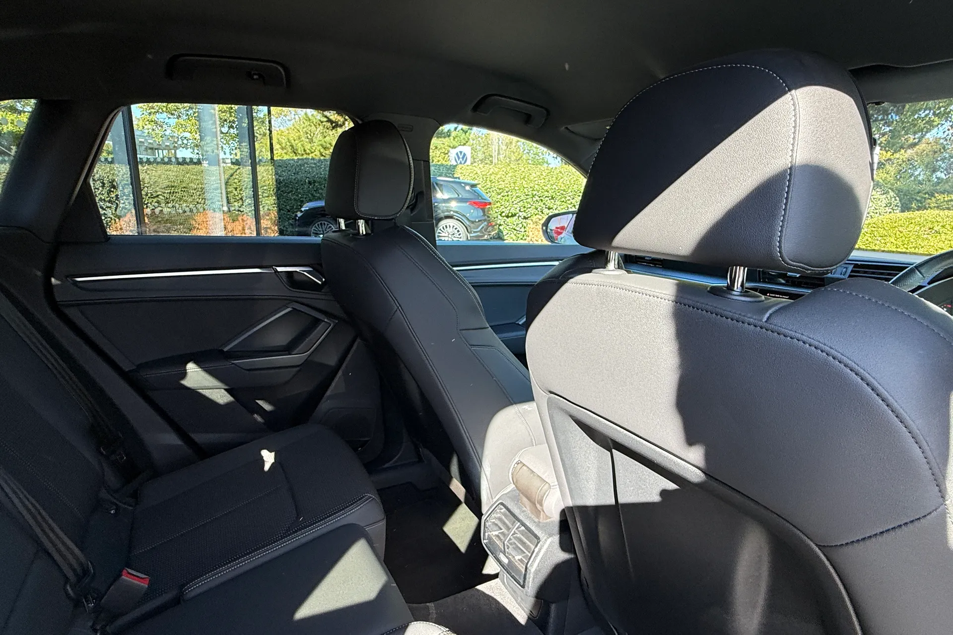 Audi Q3 thumbnail image number 47