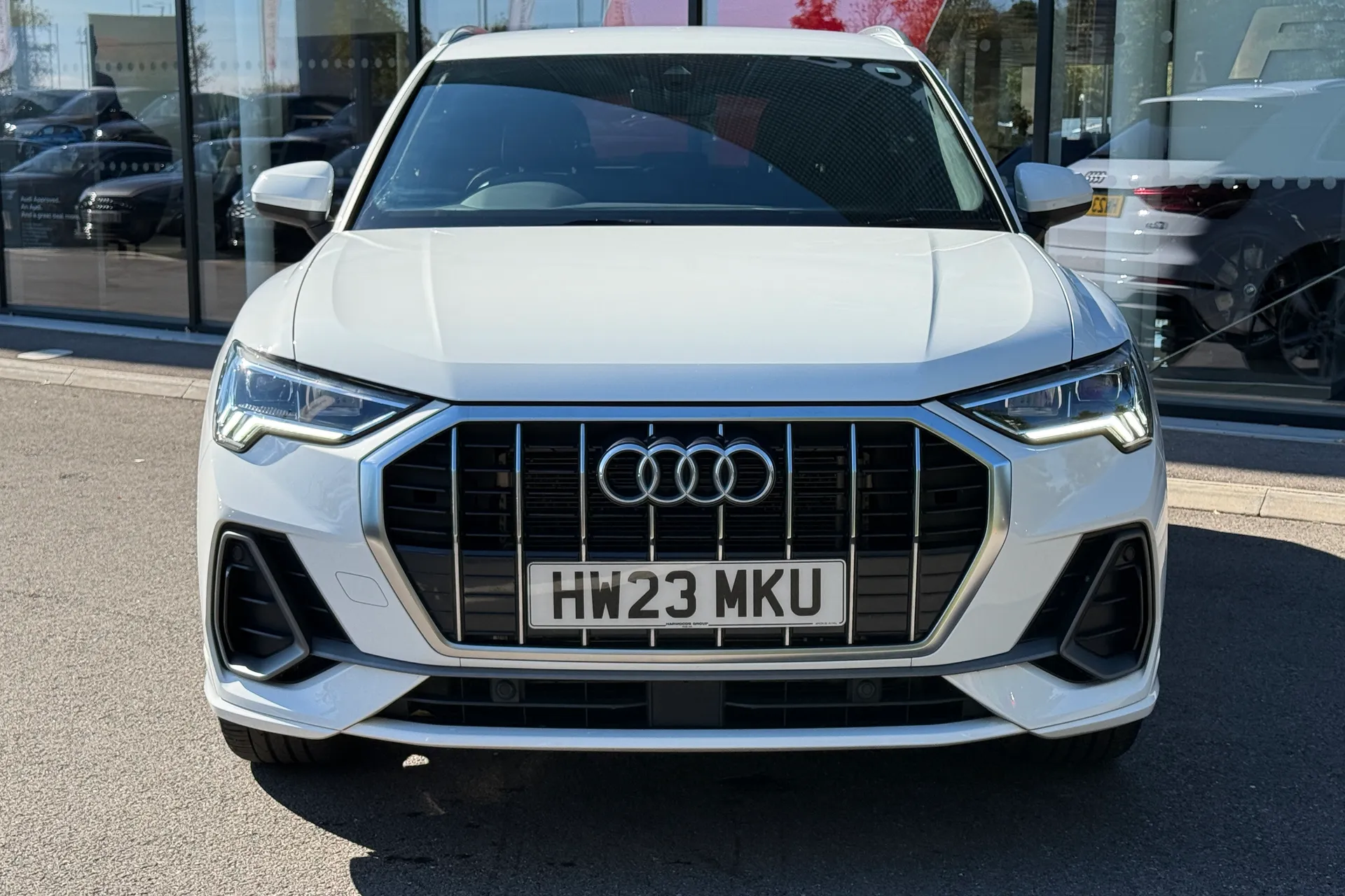 Audi Q3 thumbnail image number 7