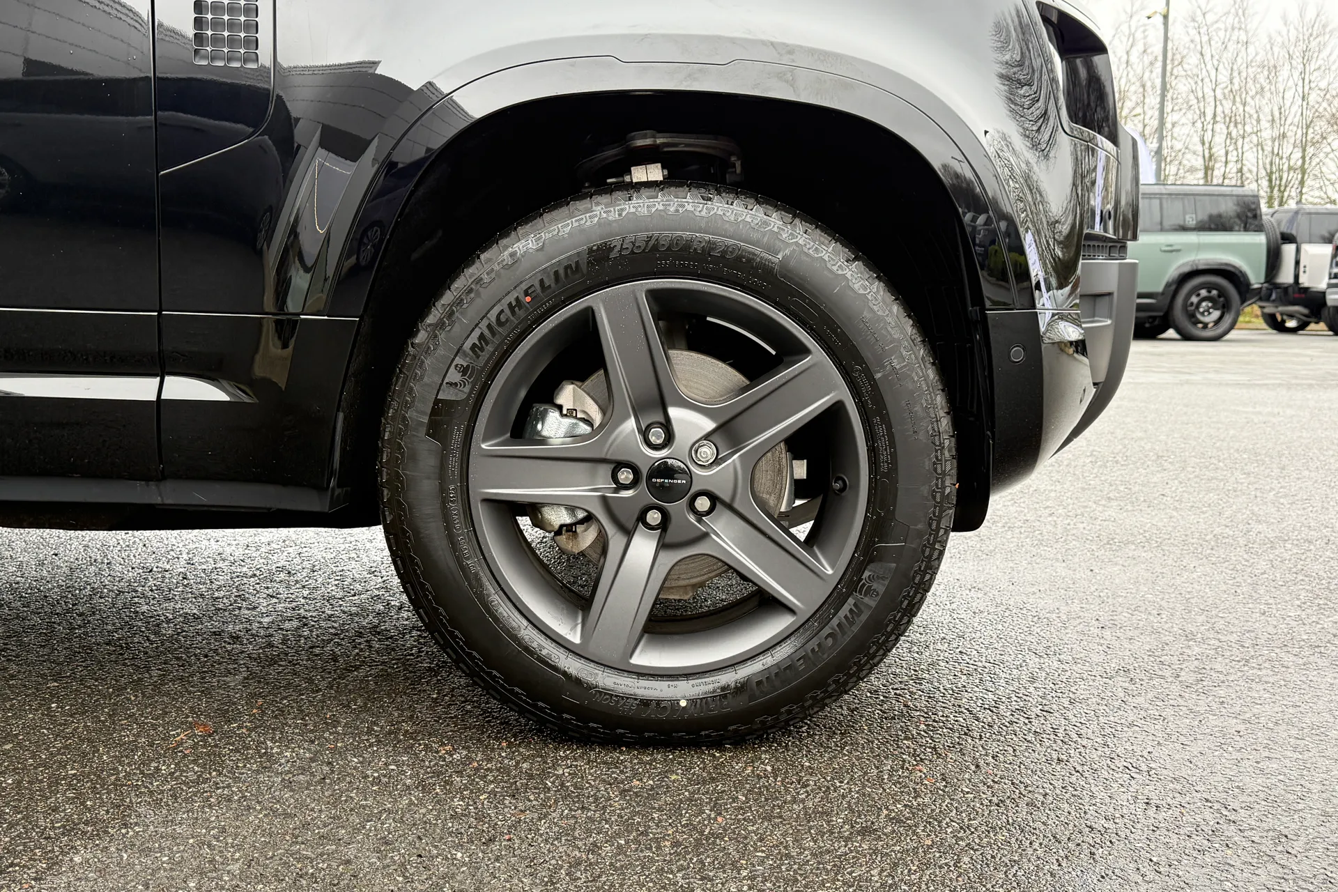 LAND ROVER DEFENDER thumbnail image number 23