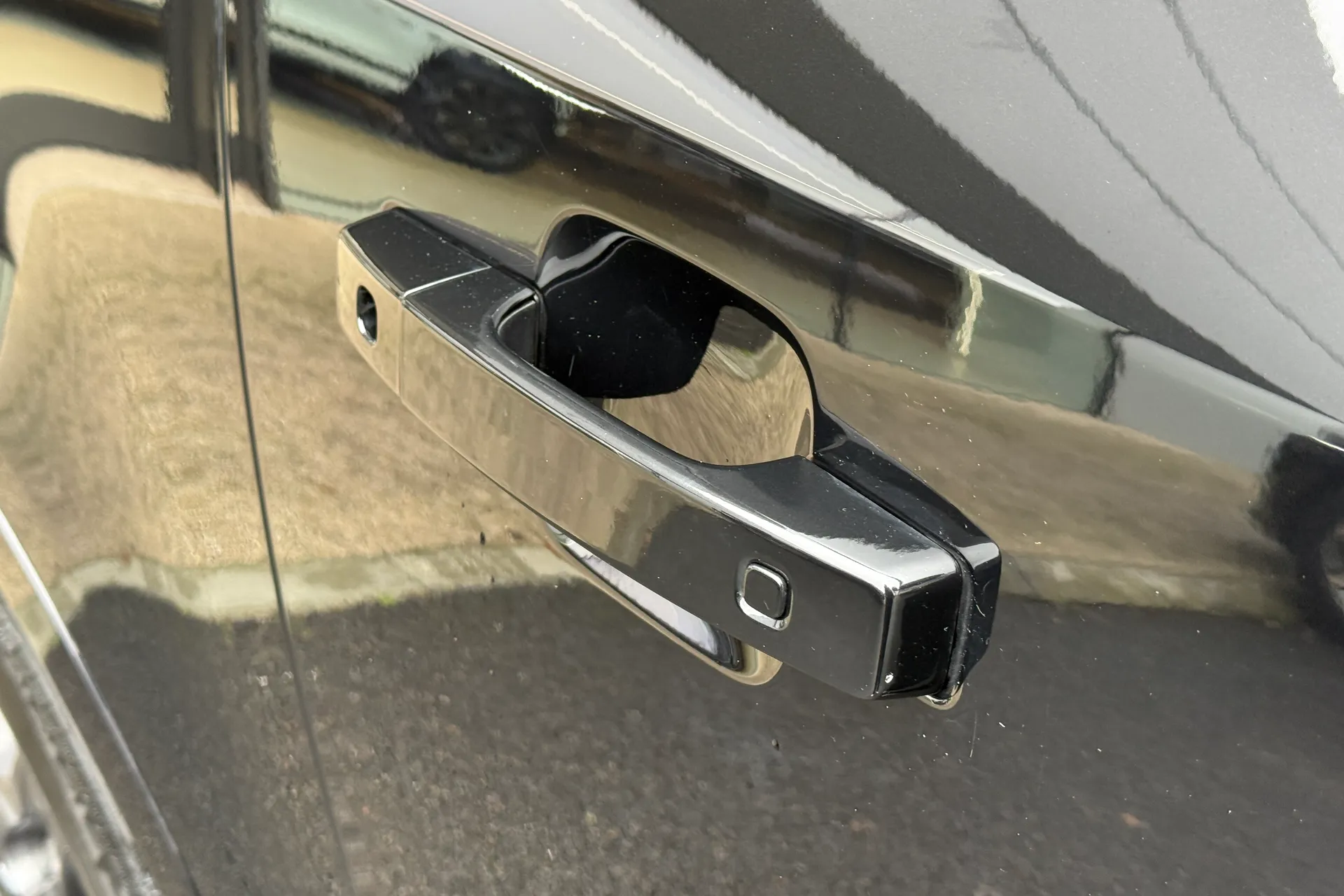 LAND ROVER DEFENDER thumbnail image number 36