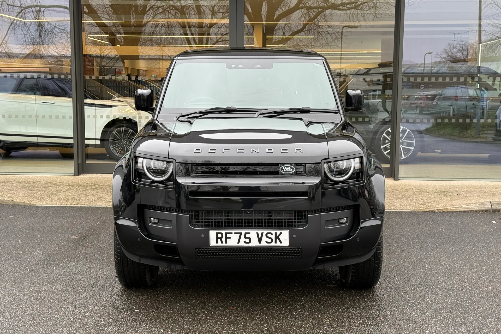 LAND ROVER DEFENDER thumbnail image number 6