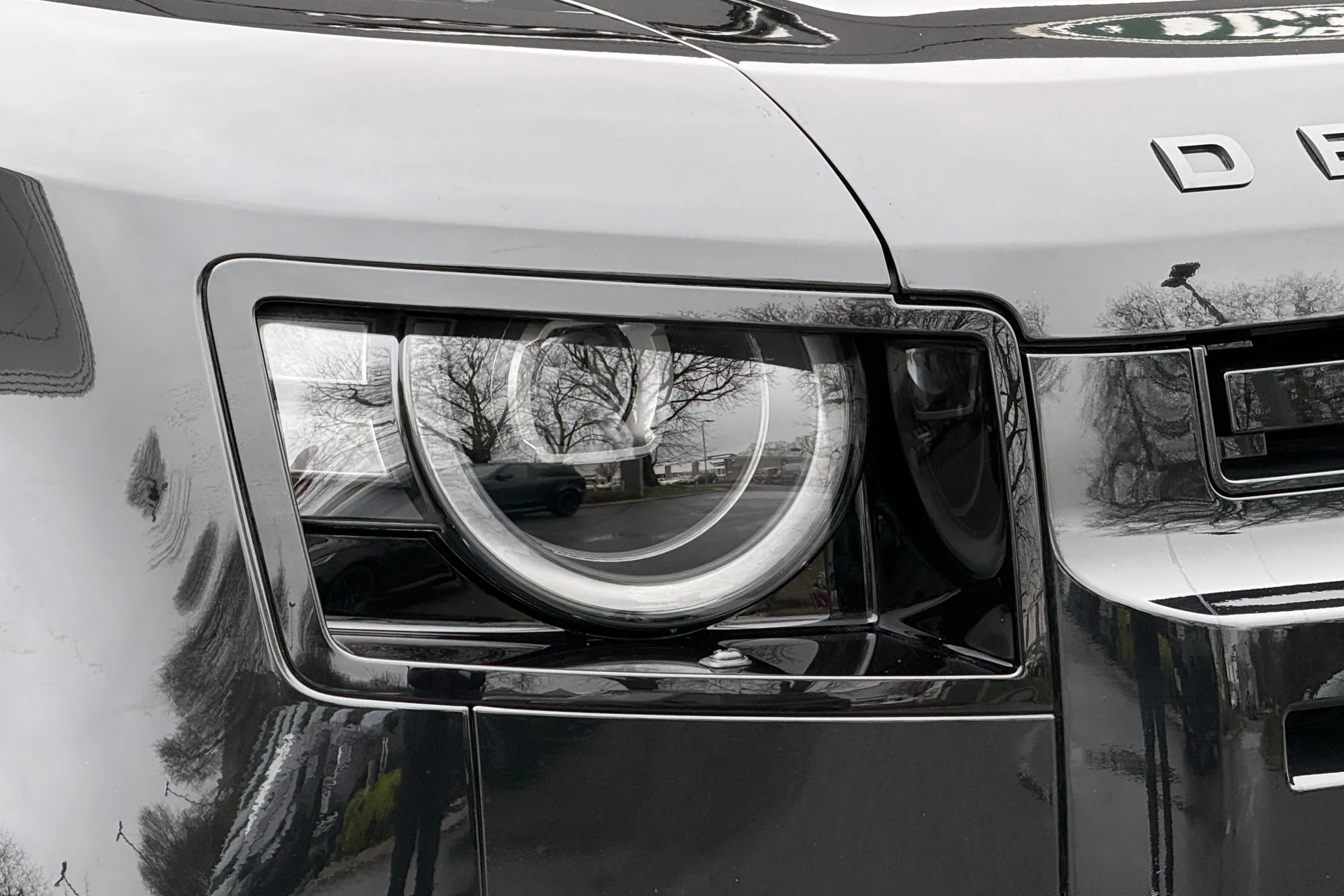 LAND ROVER DEFENDER thumbnail image number 48