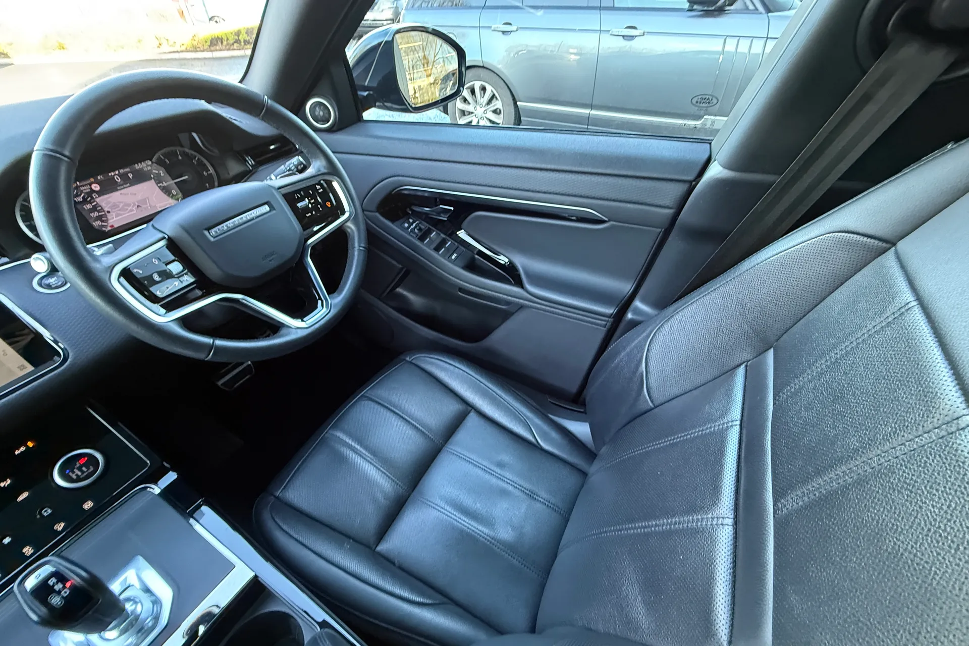 LAND ROVER RANGE ROVER EVOQUE thumbnail image number 13