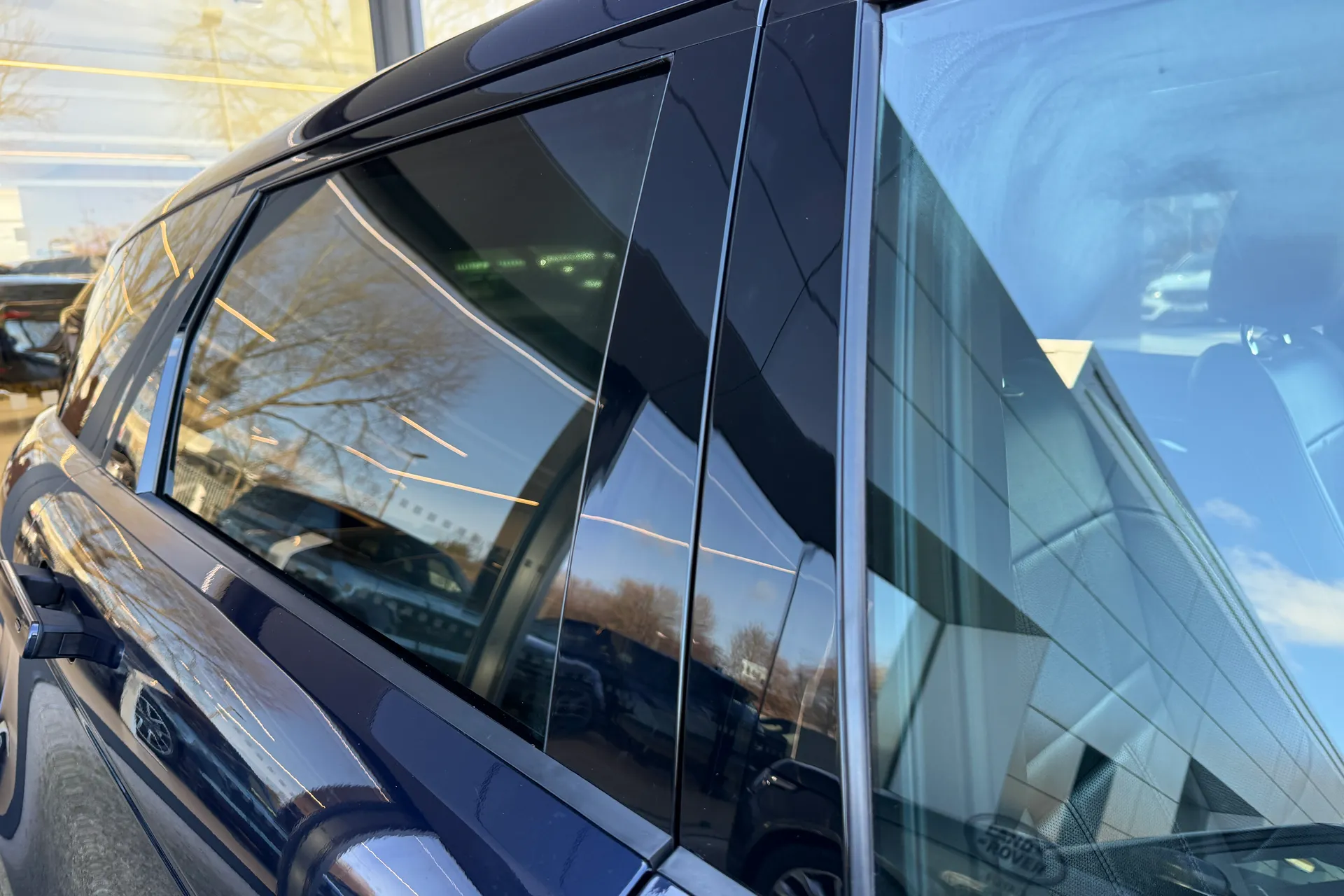 LAND ROVER RANGE ROVER EVOQUE thumbnail image number 24