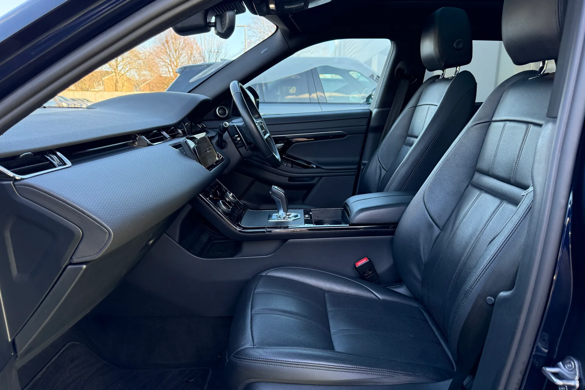 LAND ROVER RANGE ROVER EVOQUE thumbnail image number 10