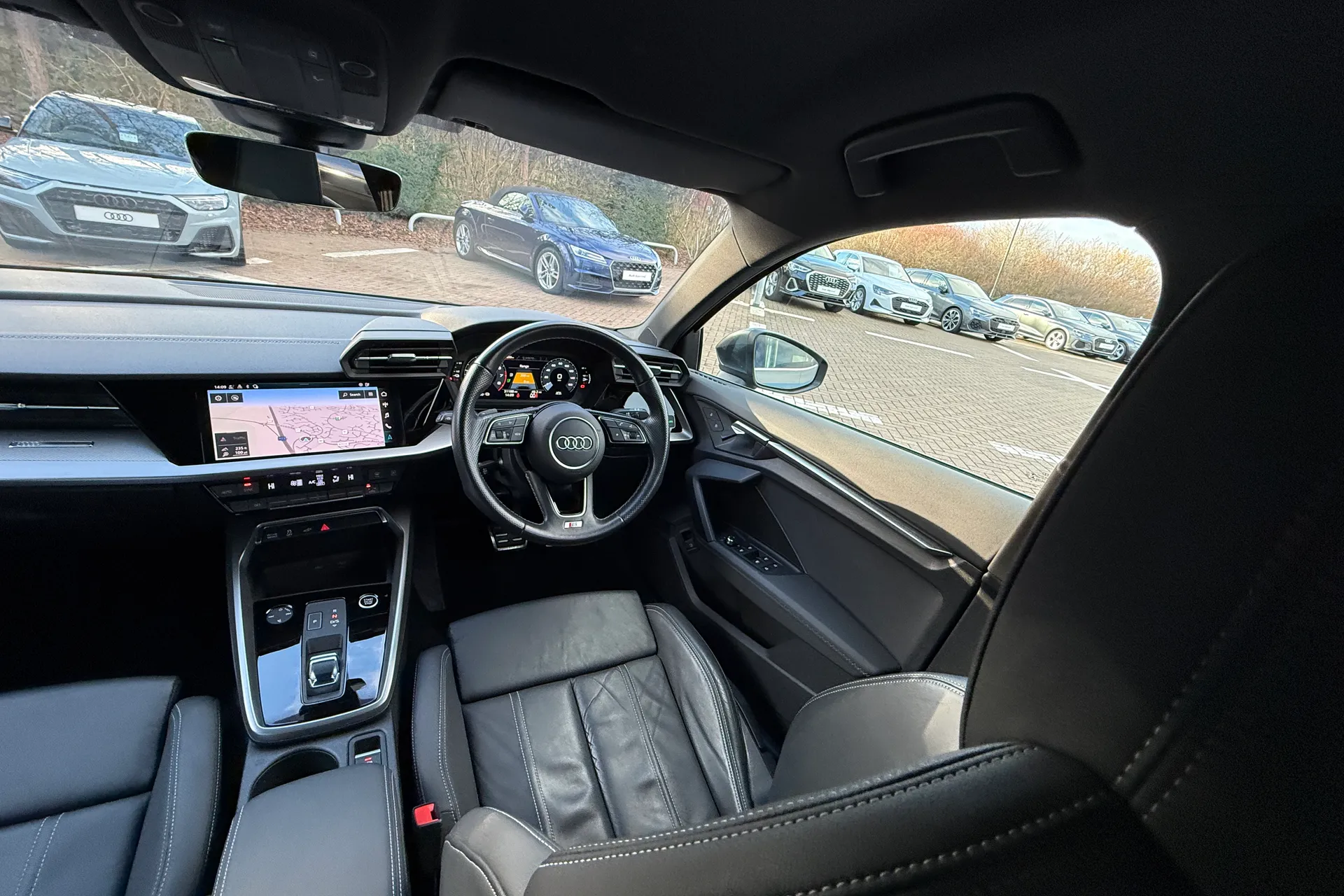 Audi A3 thumbnail image number 35