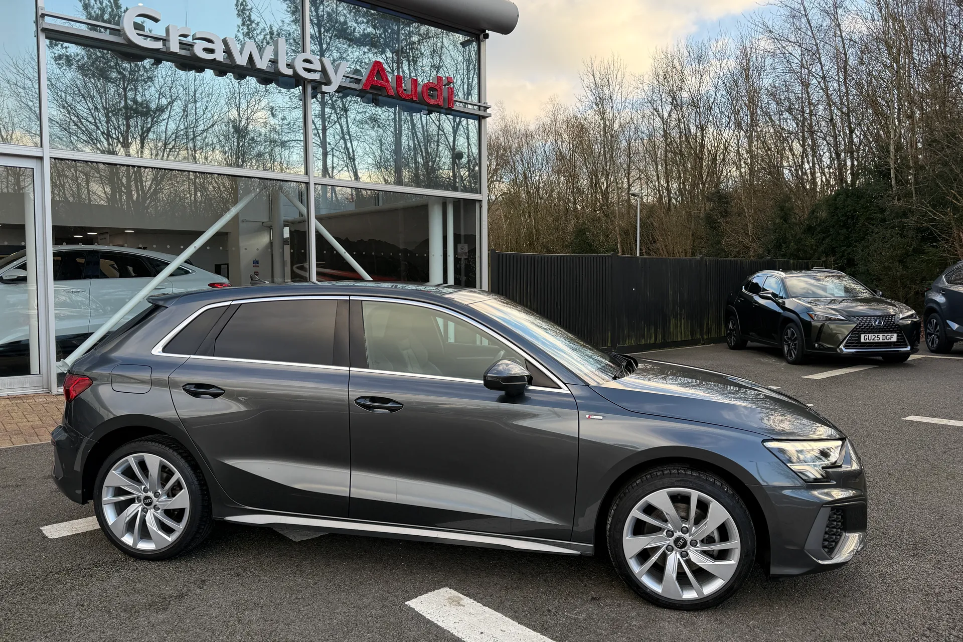 Audi A3 thumbnail image number 2