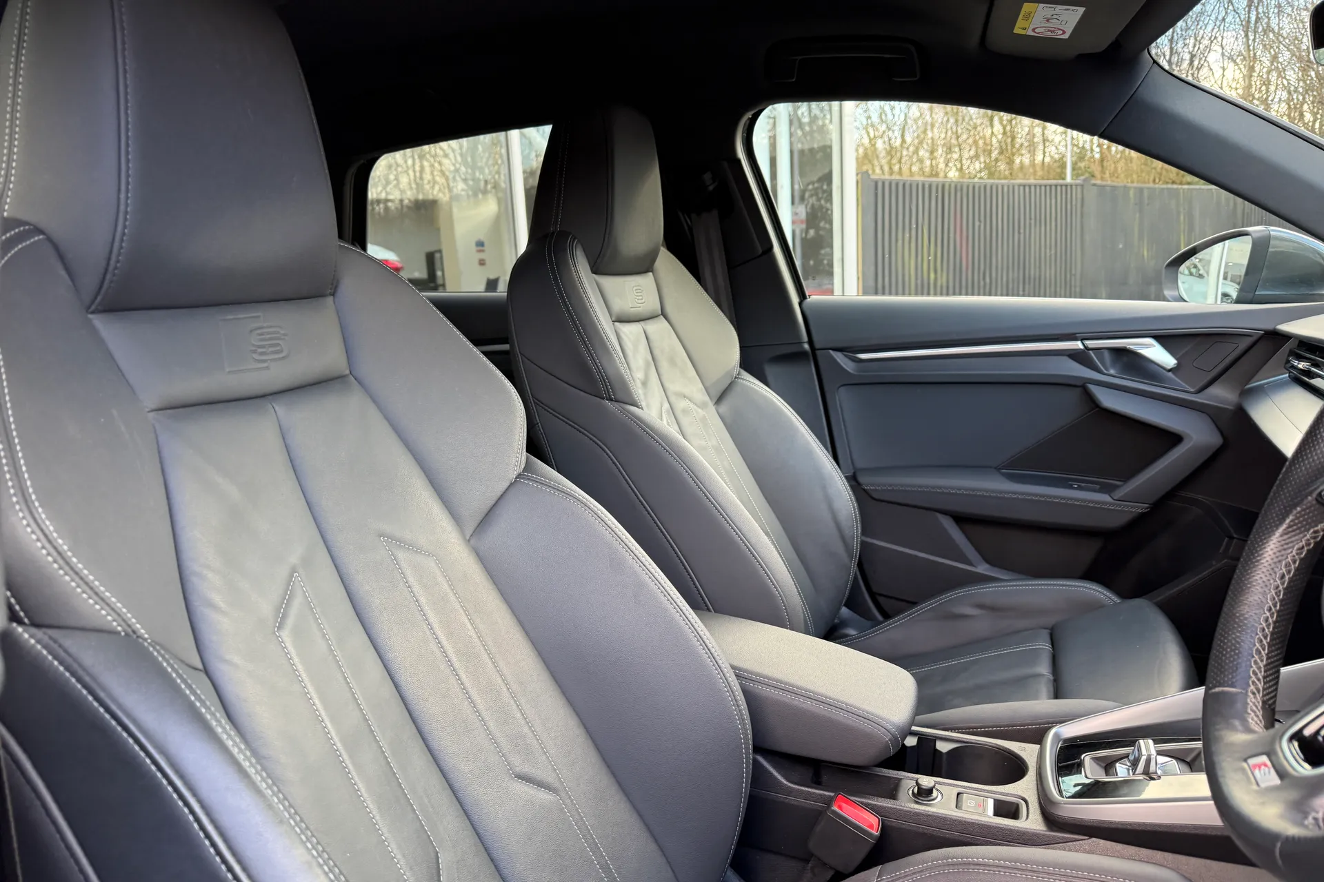 Audi A3 thumbnail image number 27