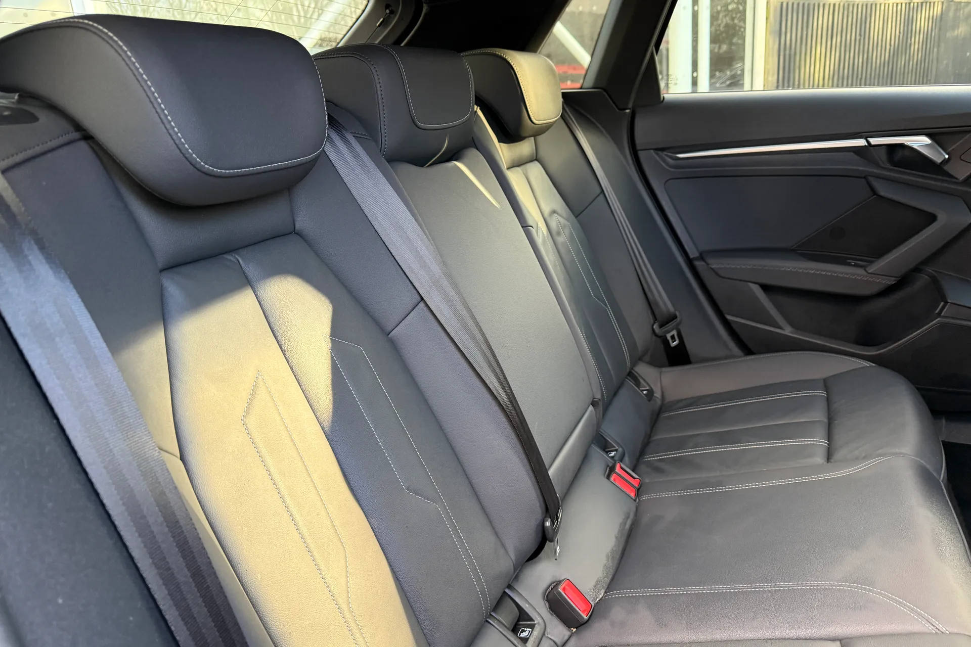 Audi A3 thumbnail image number 31