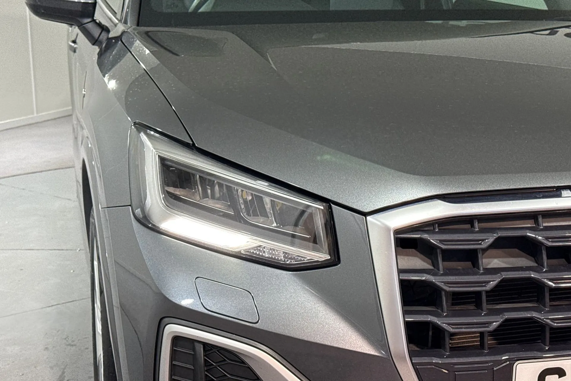 Audi Q2 thumbnail image number 16