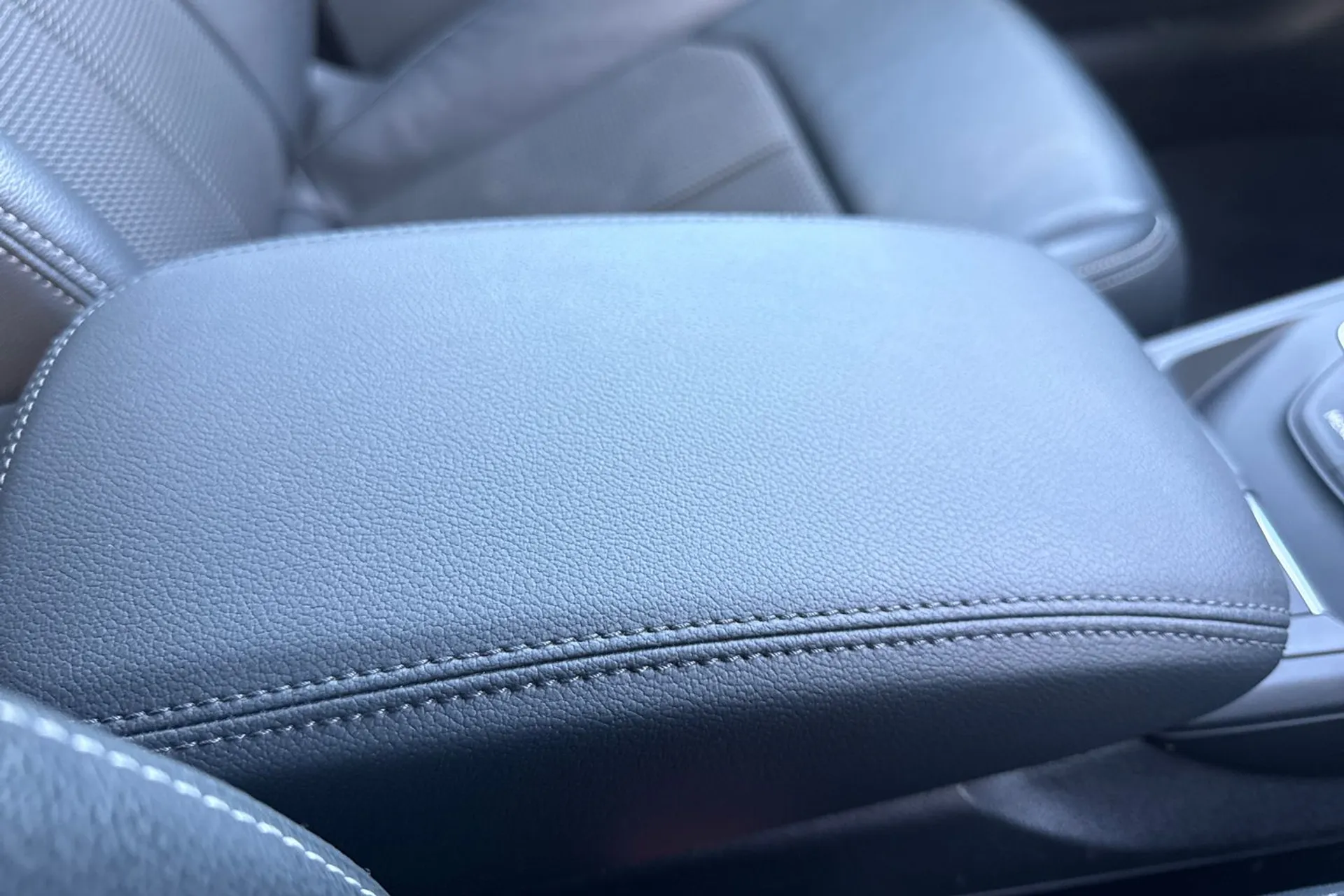 Audi Q2 thumbnail image number 48