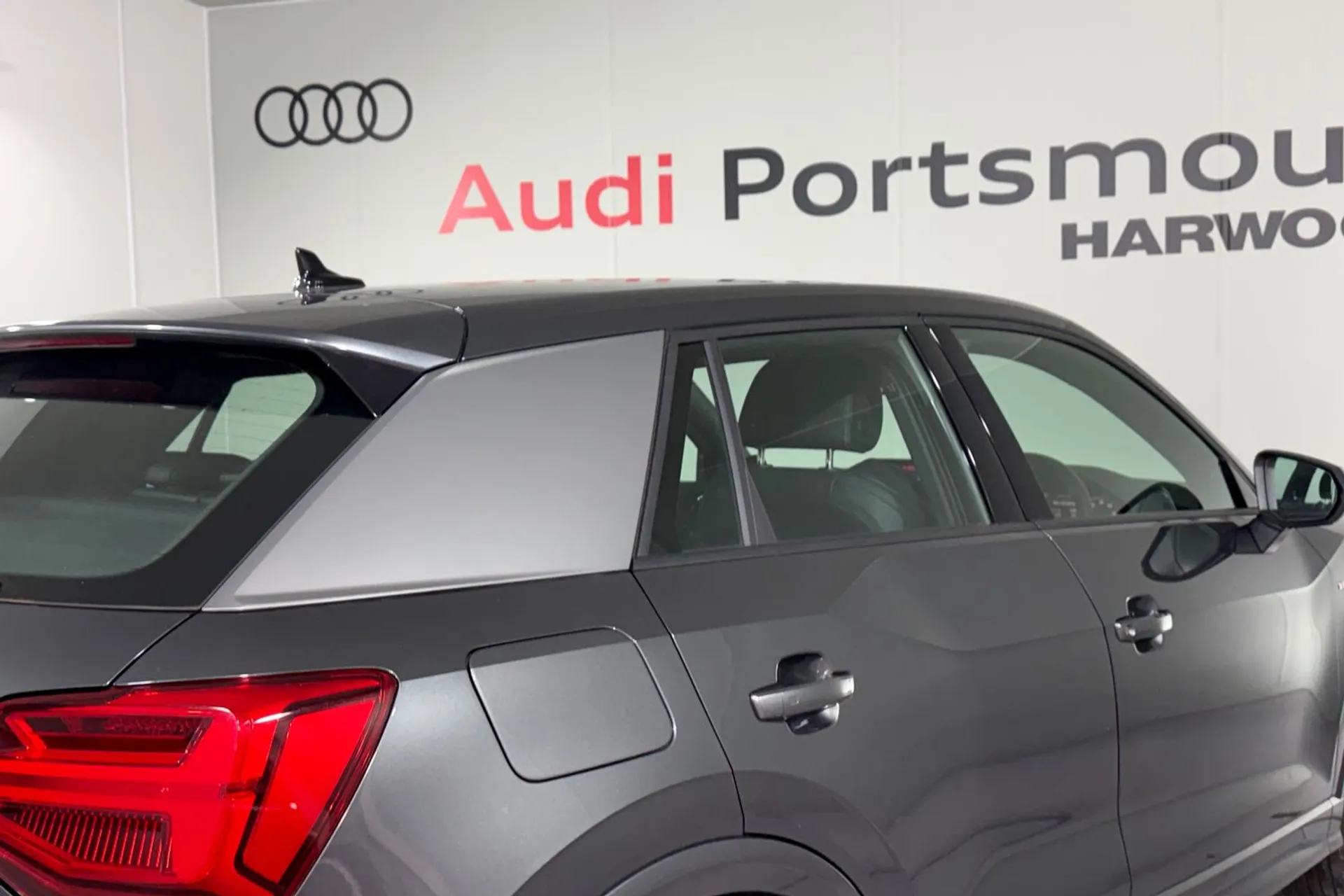 Audi Q2 thumbnail image number 14