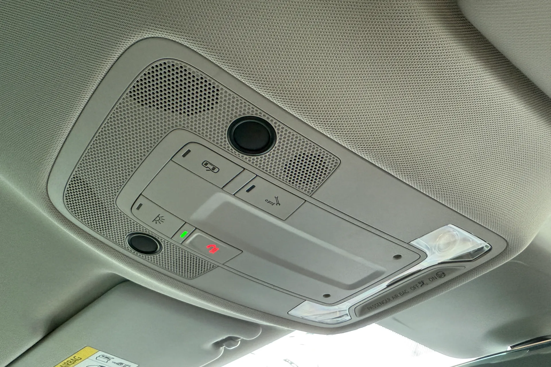 Audi Q3 thumbnail image number 30