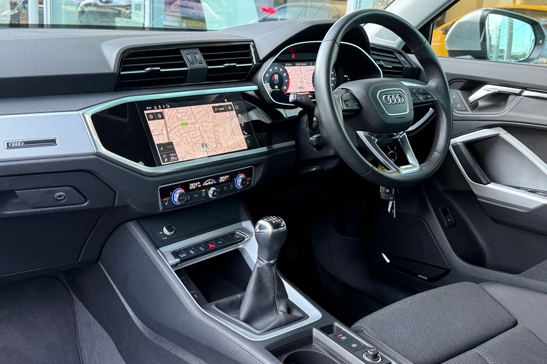 Audi Q3 thumbnail image number 57