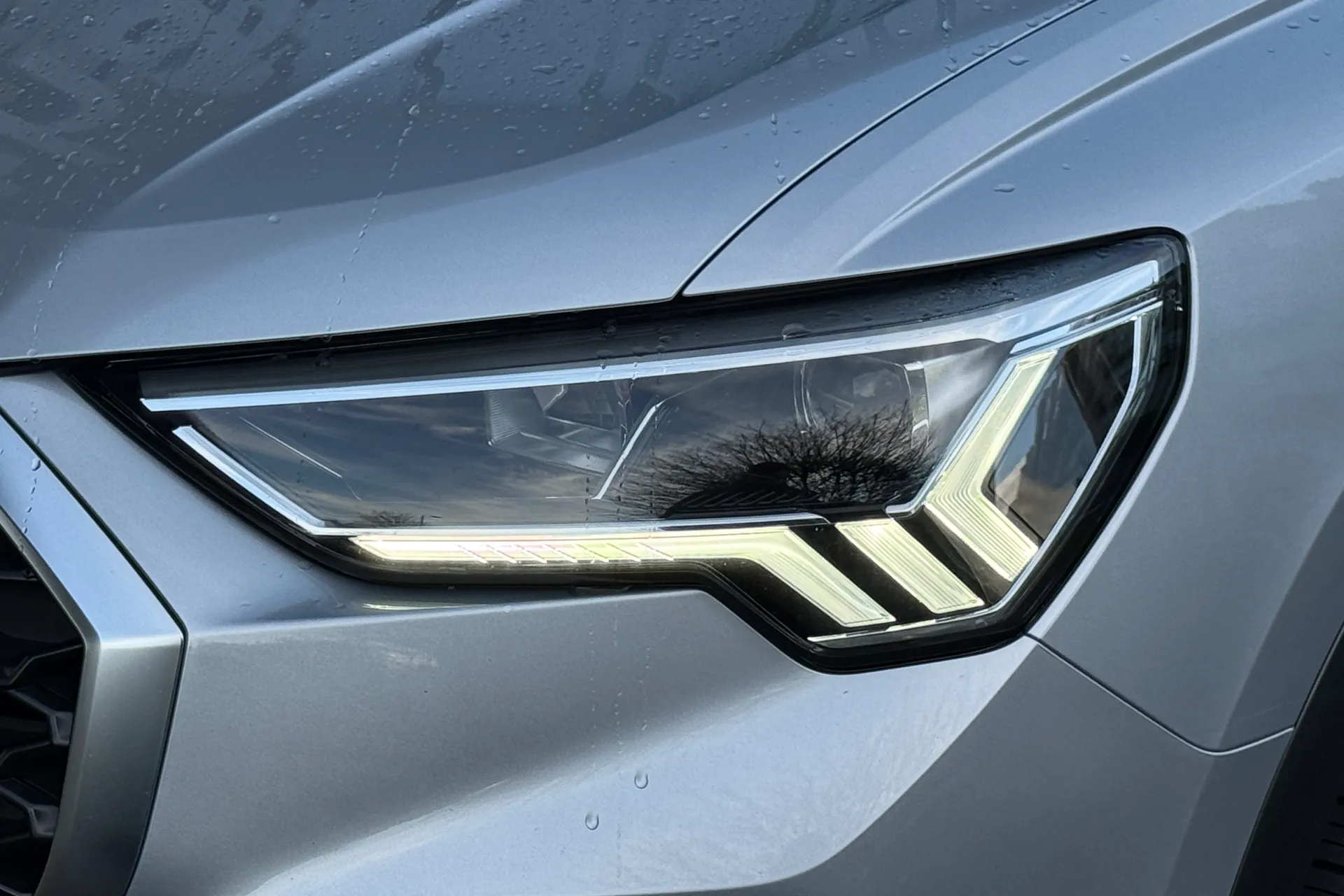 Audi Q3 thumbnail image number 58