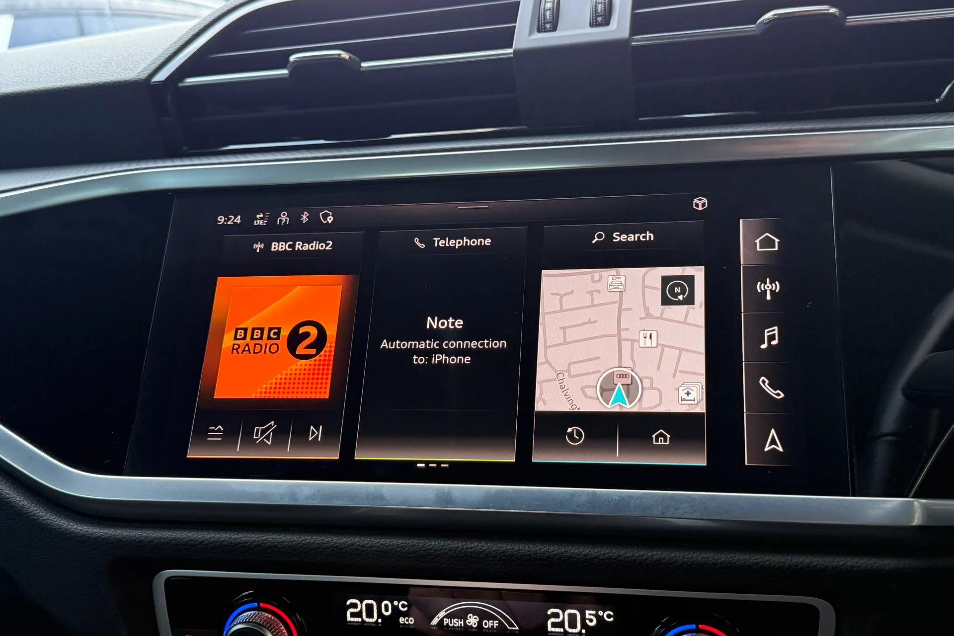 Audi Q3 thumbnail image number 24