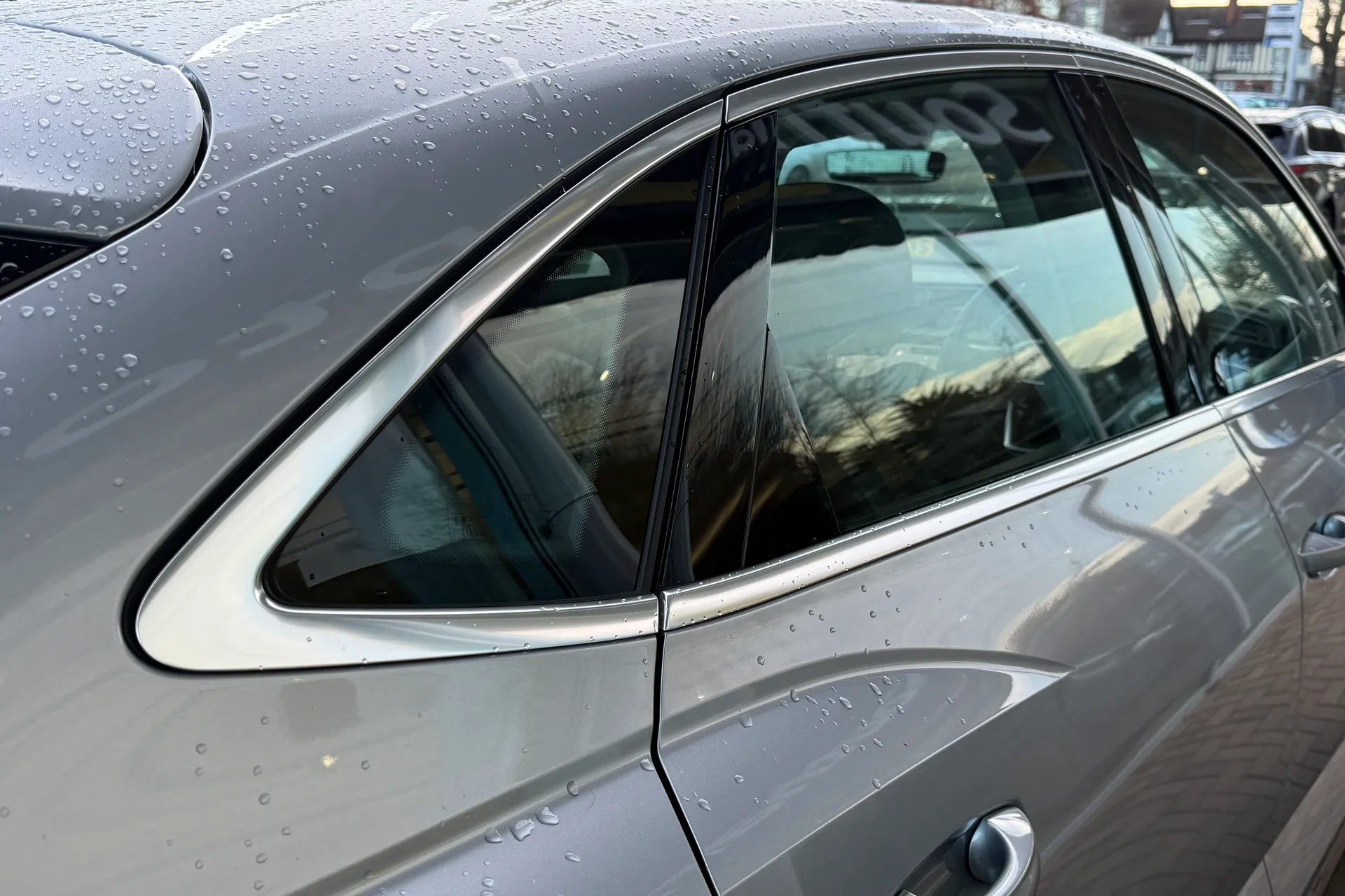 Audi Q3 thumbnail image number 45