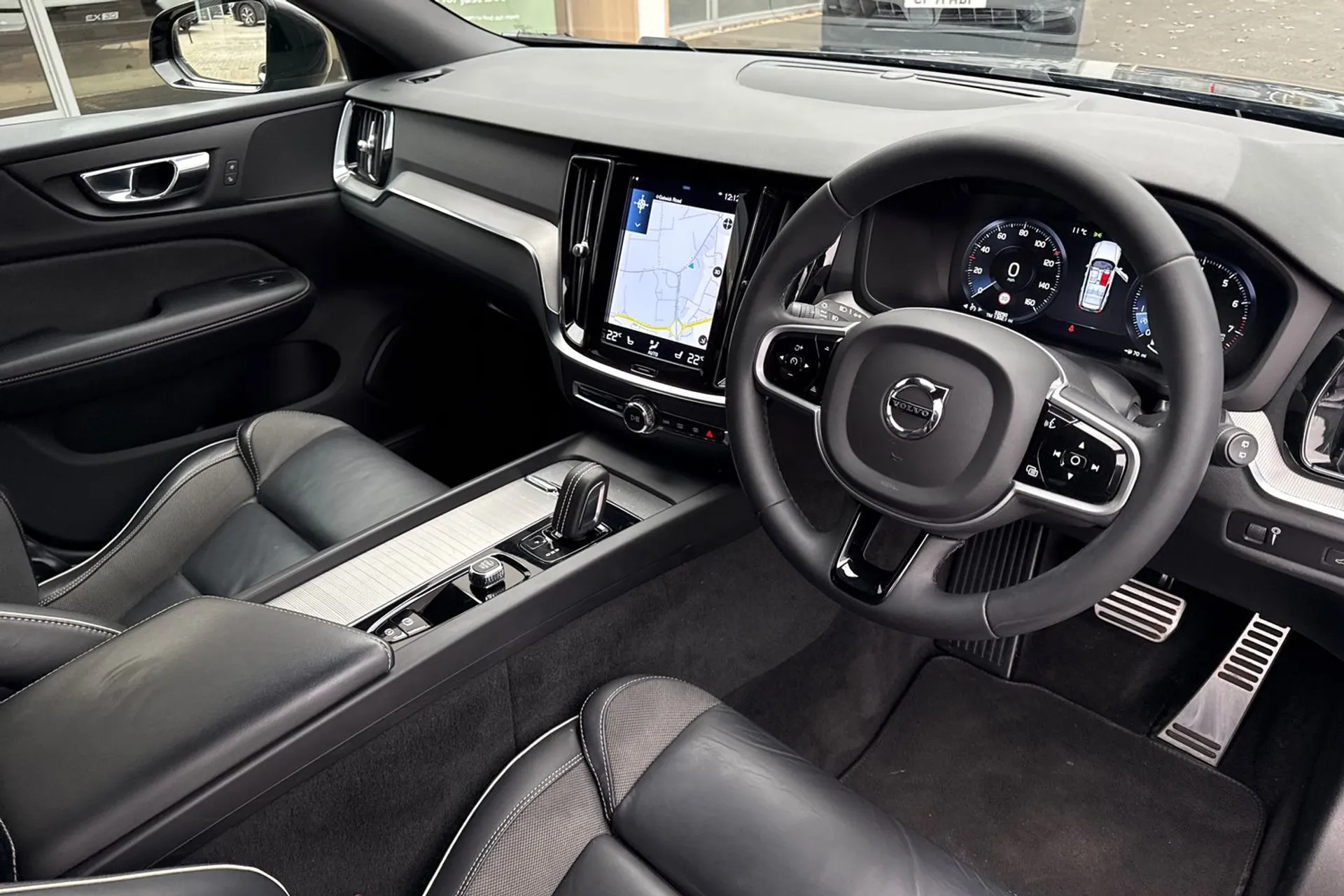 Volvo V60 thumbnail image number 6