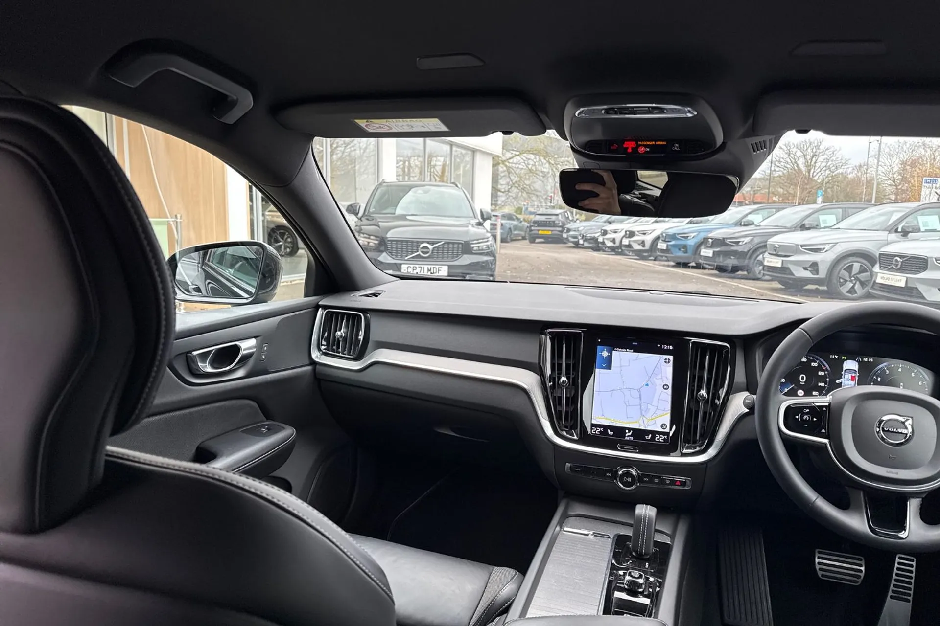 Volvo V60 thumbnail image number 32