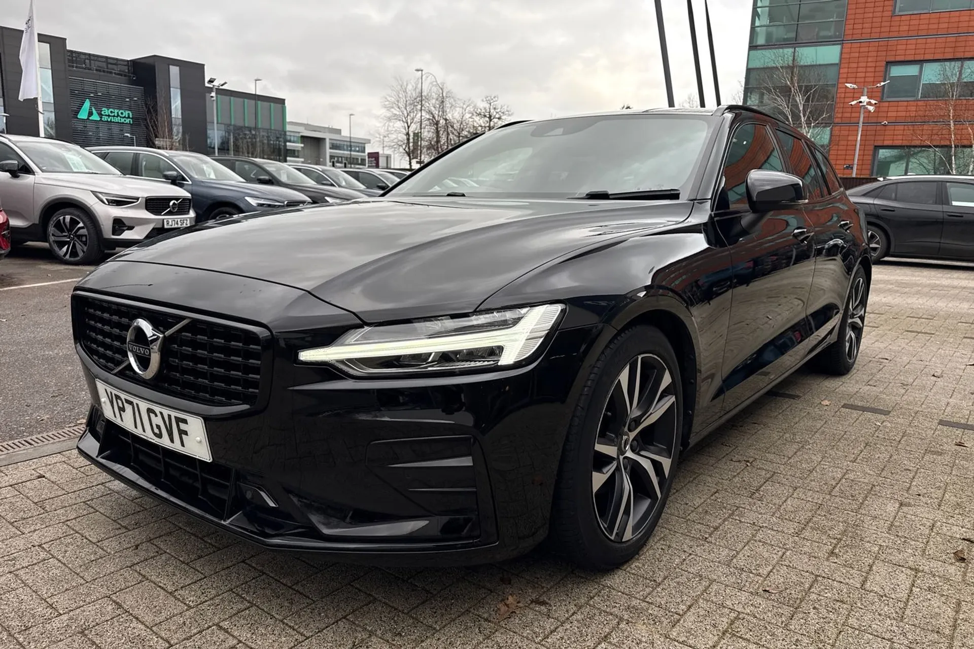 Volvo V60 thumbnail image number 12