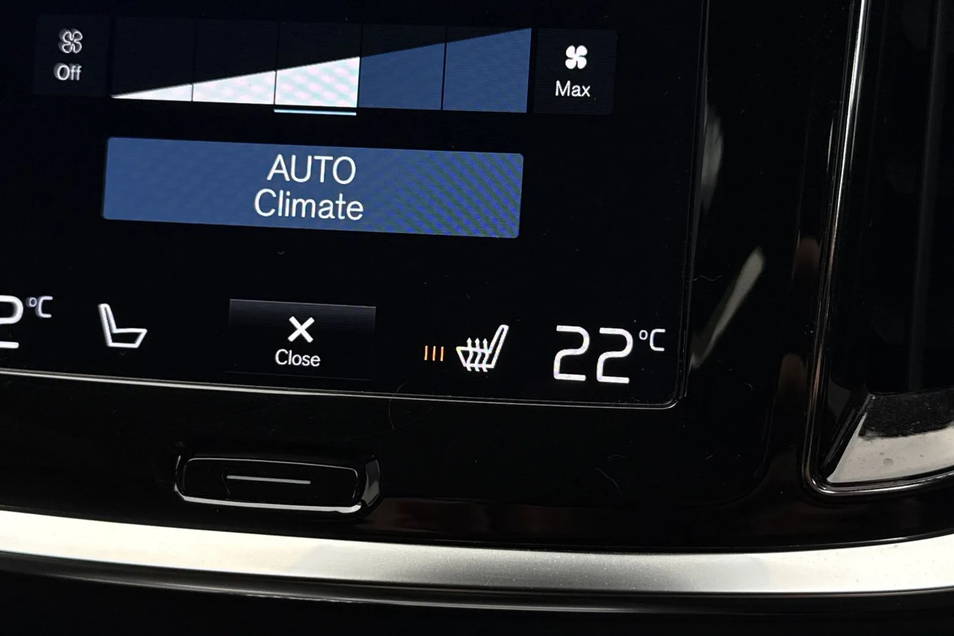 Volvo V60 thumbnail image number 39