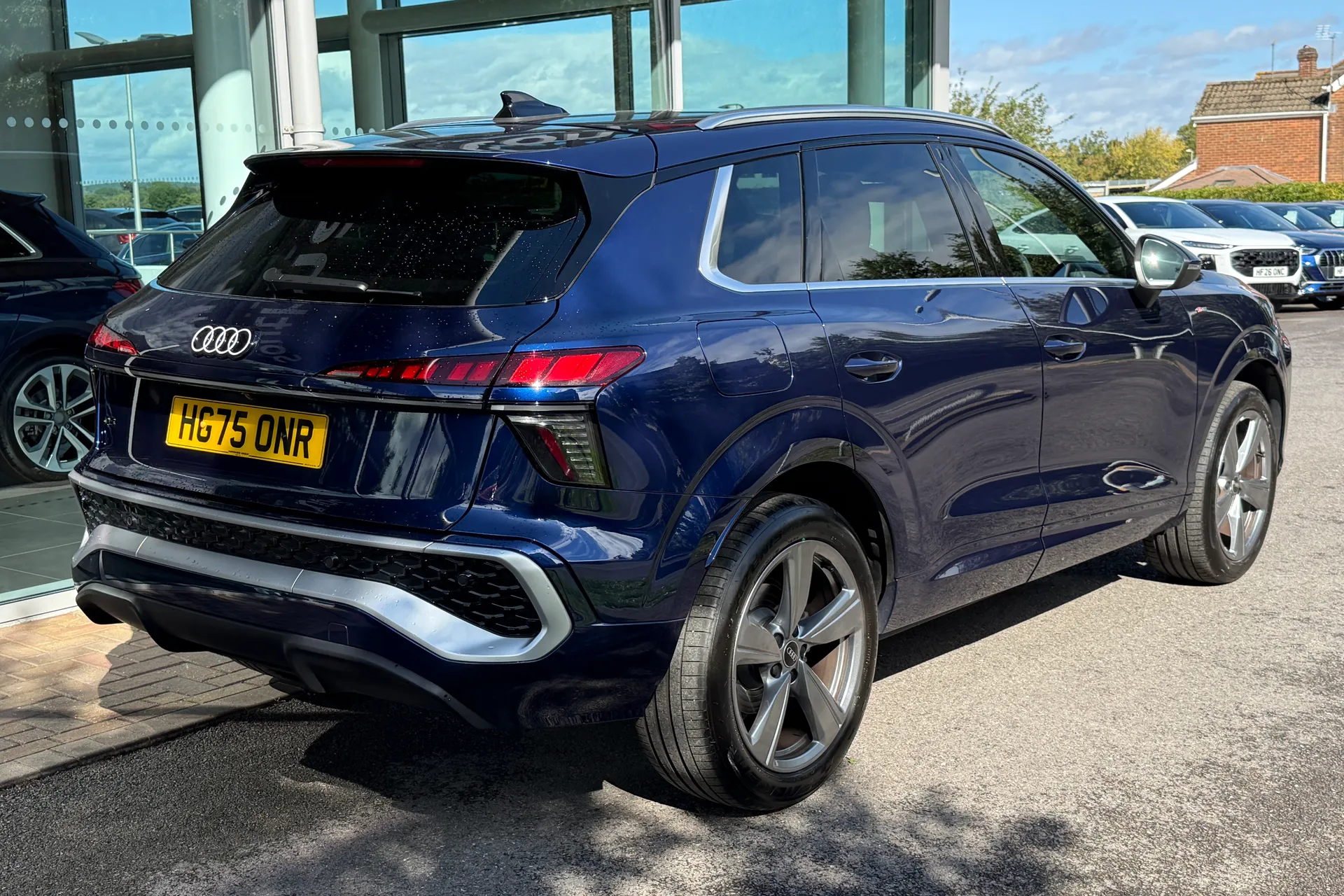 Audi Q3 thumbnail image number 58