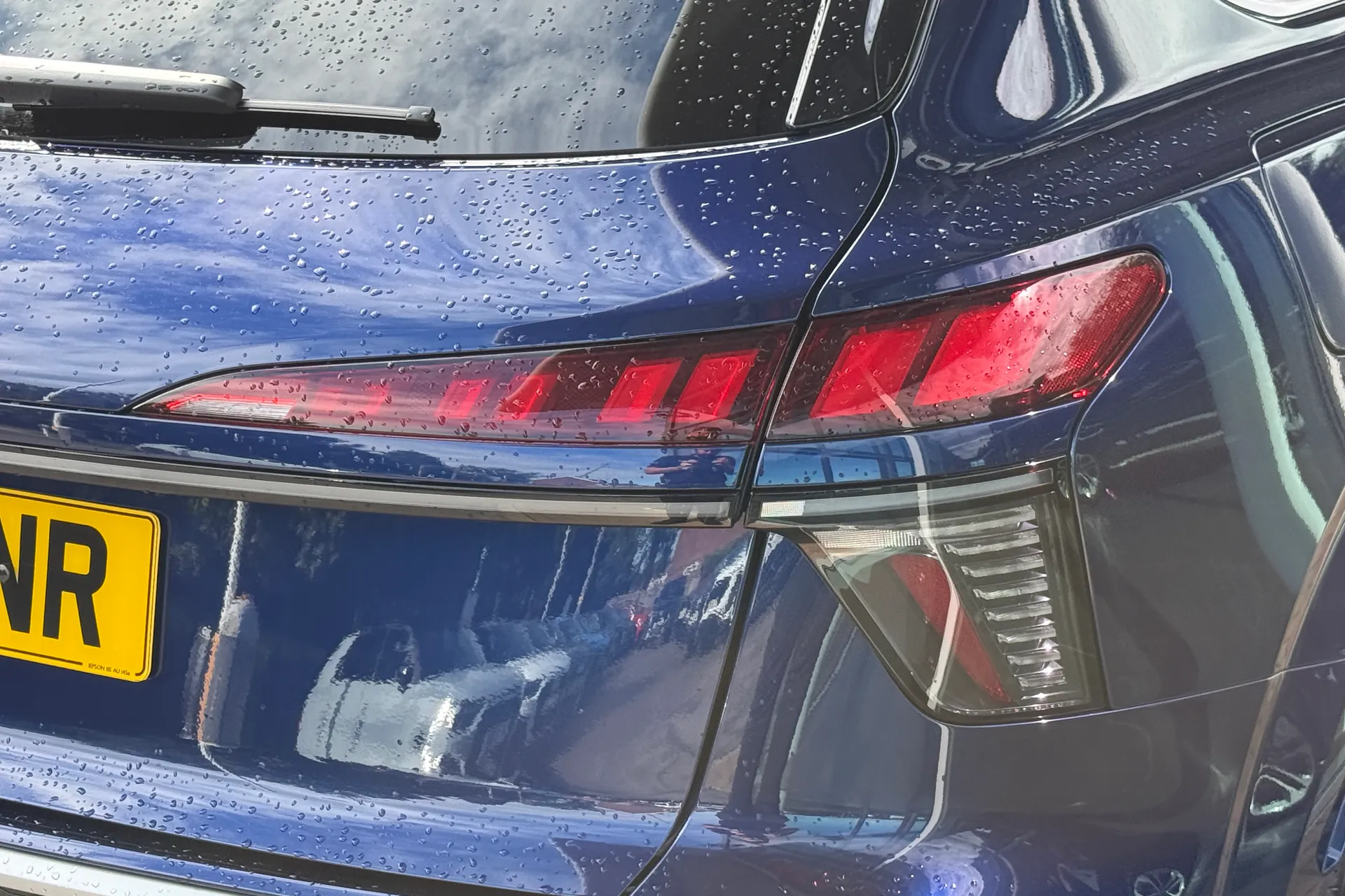 Audi Q3 thumbnail image number 42