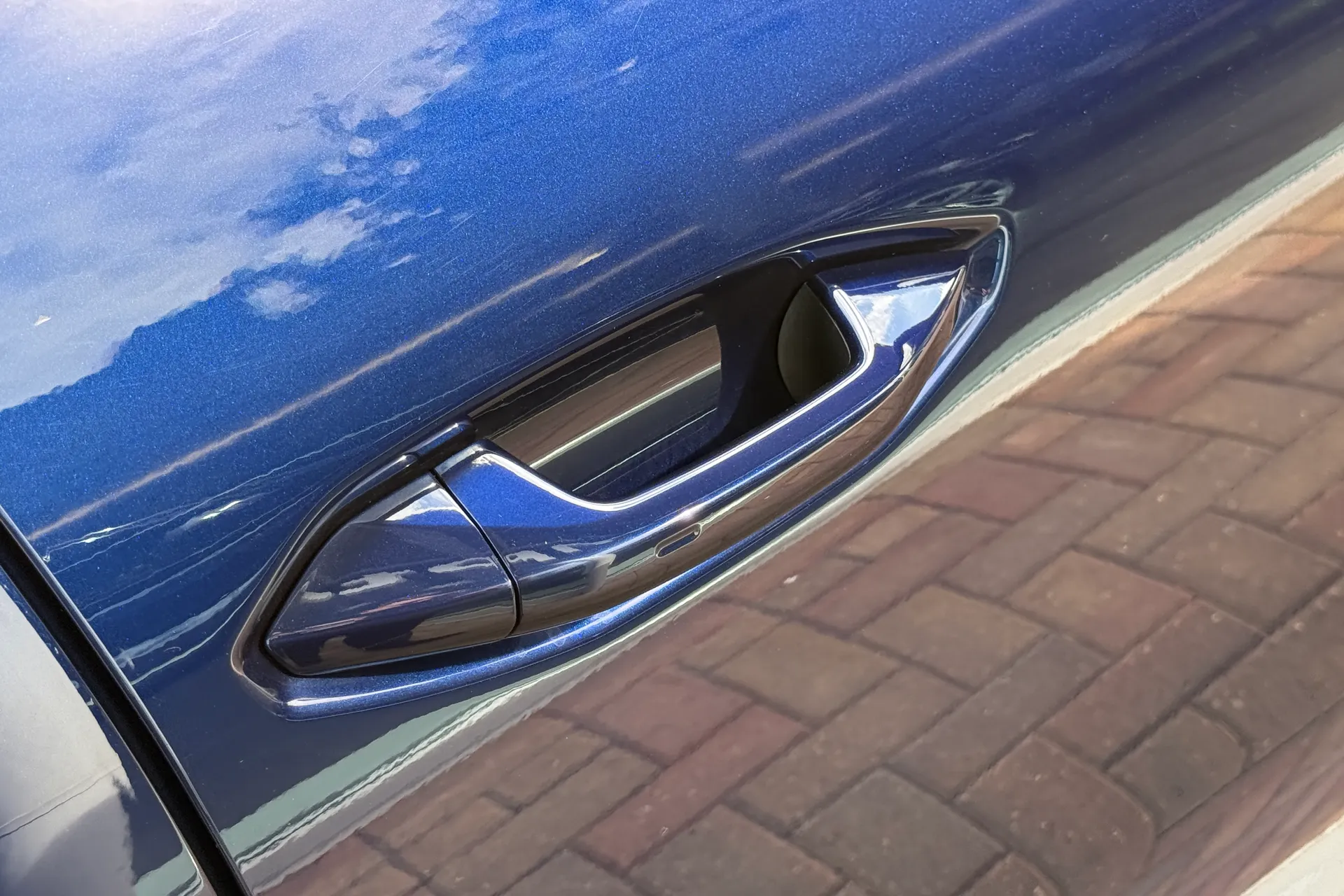 Audi Q3 thumbnail image number 32
