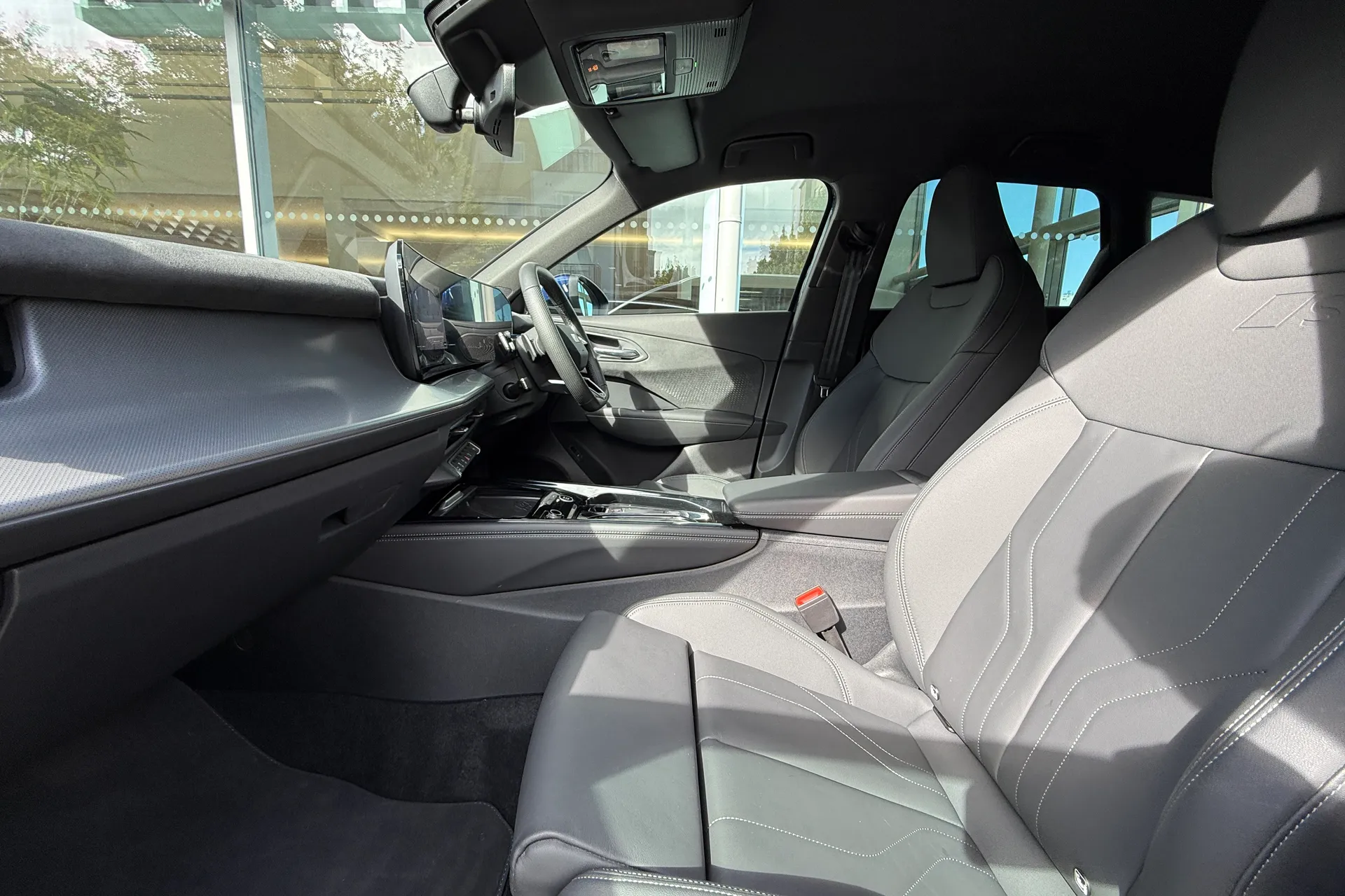Audi Q3 thumbnail image number 51