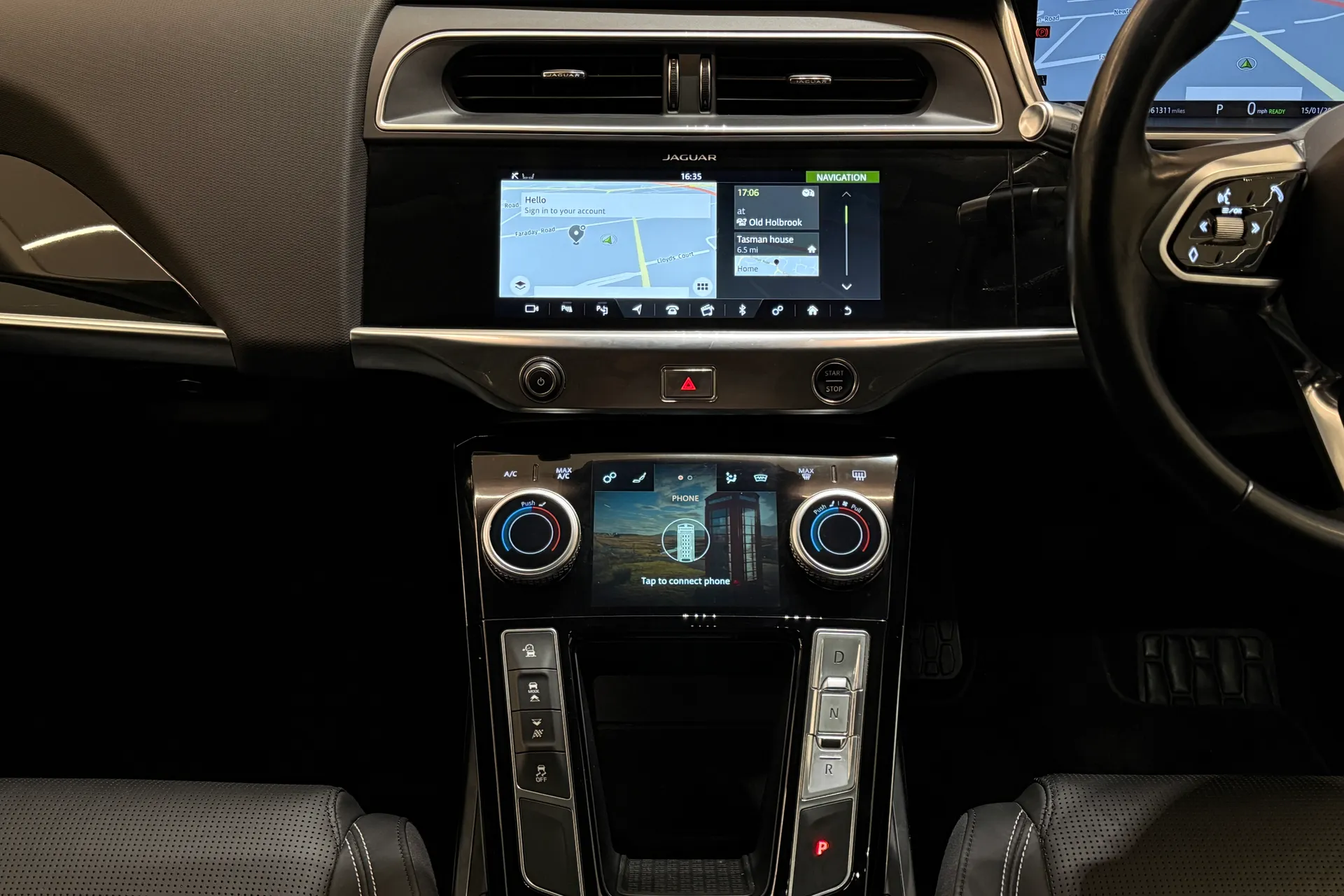 Jaguar I-PACE thumbnail image number 21