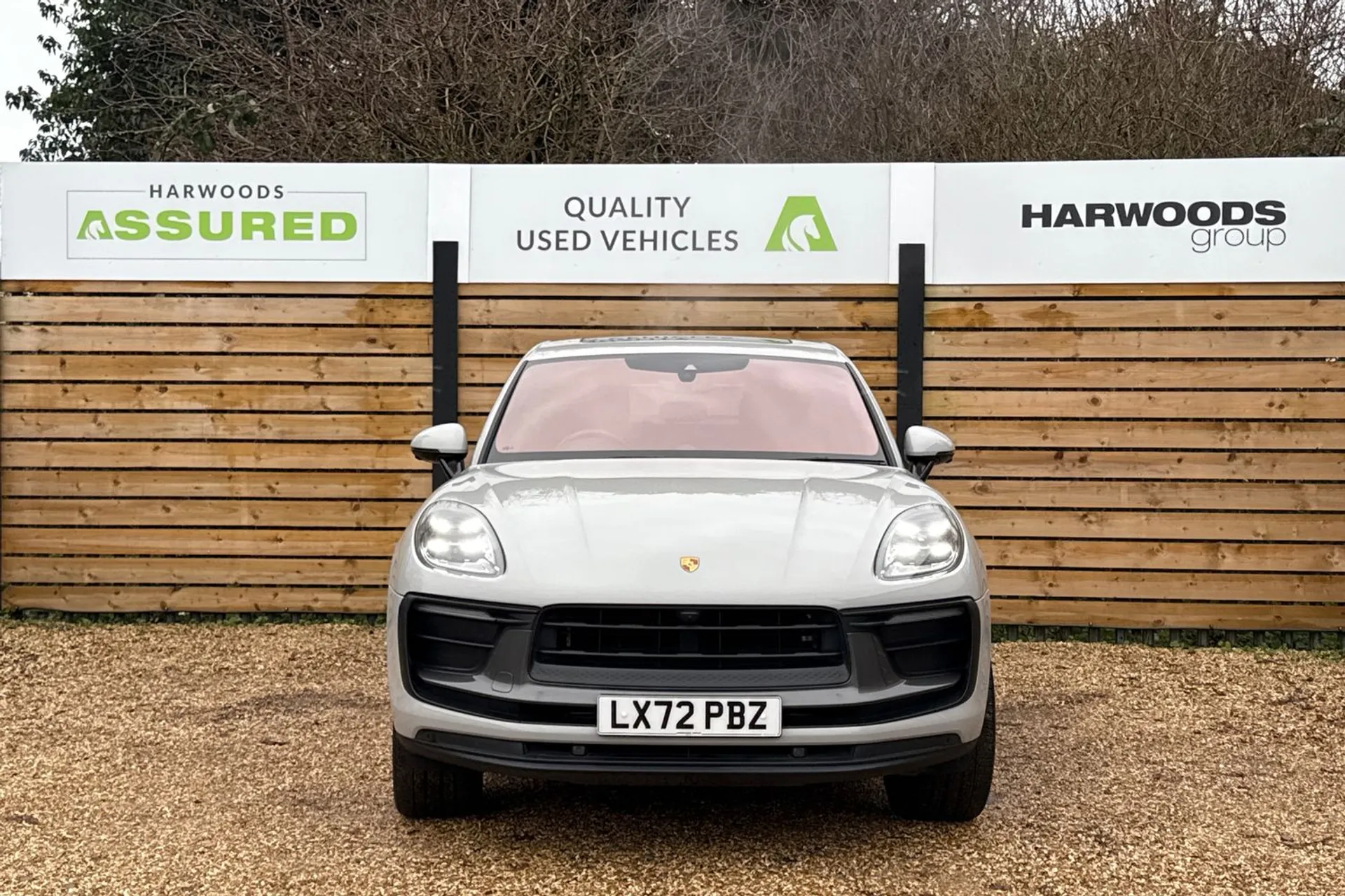 Porsche MACAN thumbnail image number 13