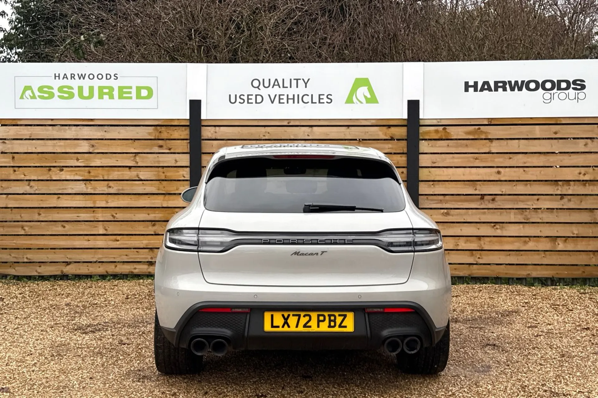 Porsche MACAN thumbnail image number 9