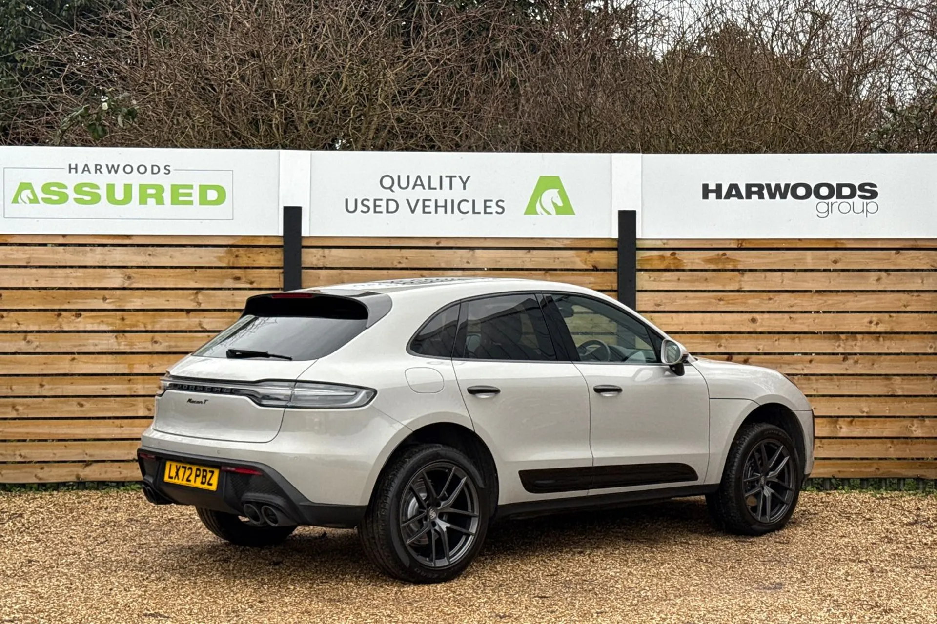 Porsche MACAN thumbnail image number 8