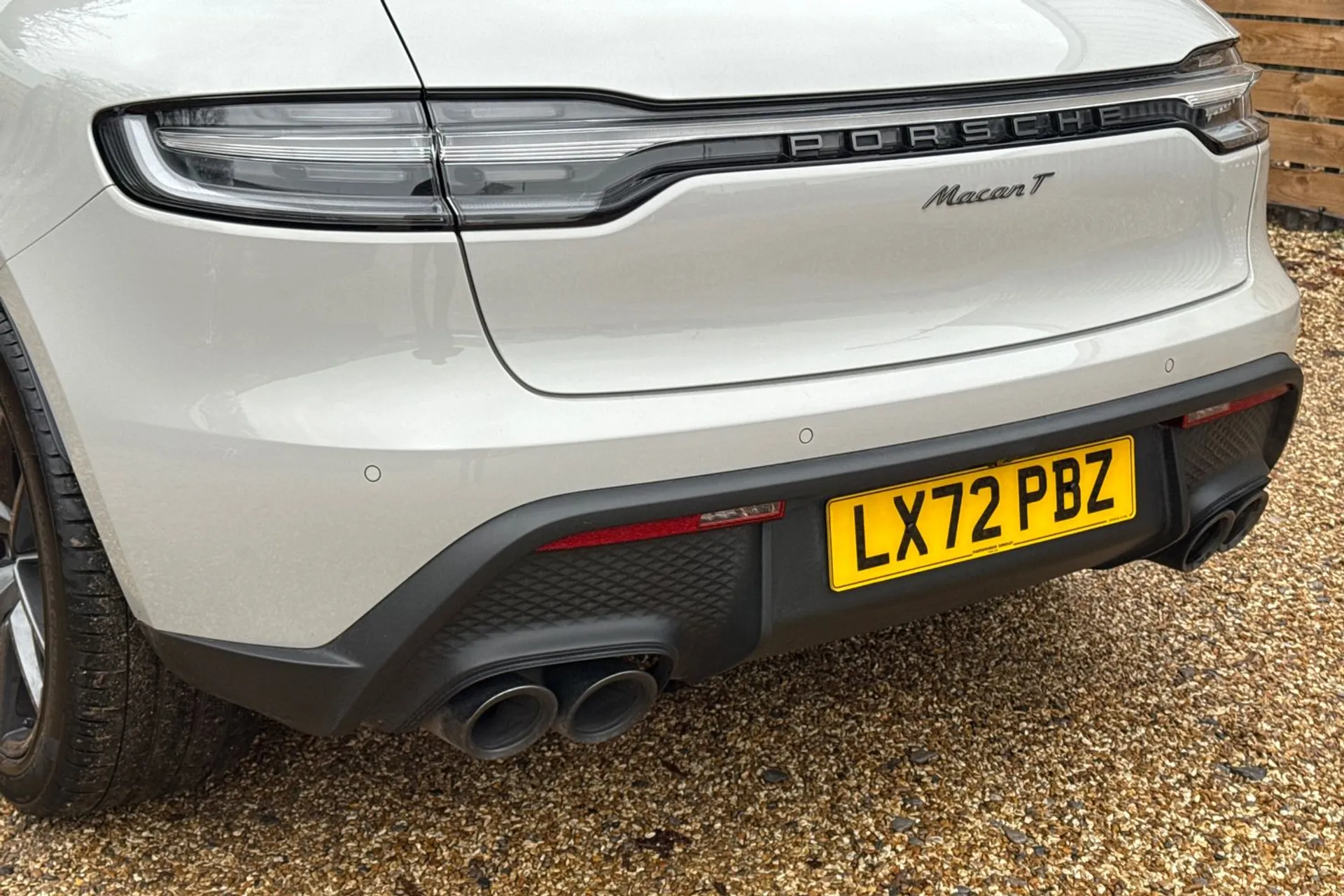 Porsche MACAN thumbnail image number 18