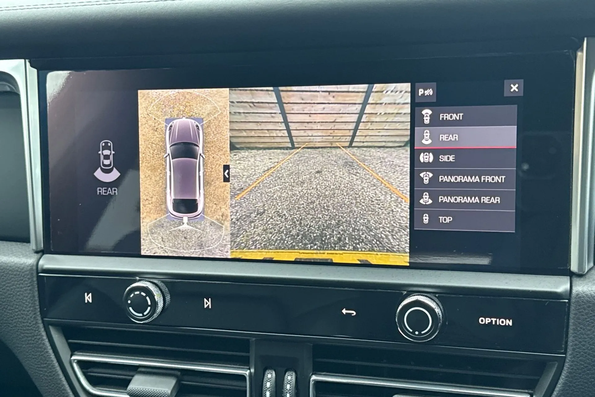 Porsche MACAN thumbnail image number 5