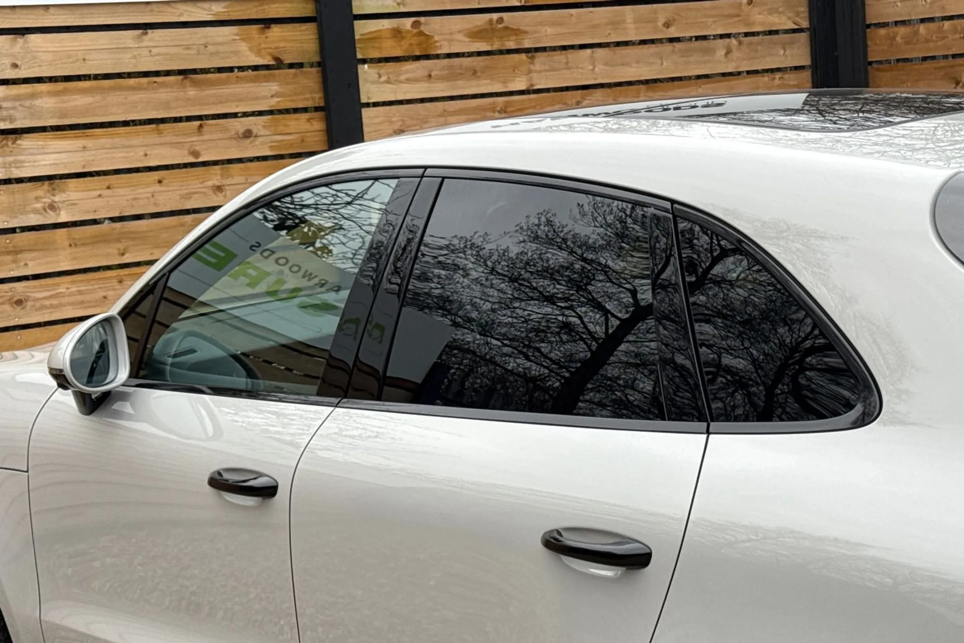 Porsche MACAN thumbnail image number 15