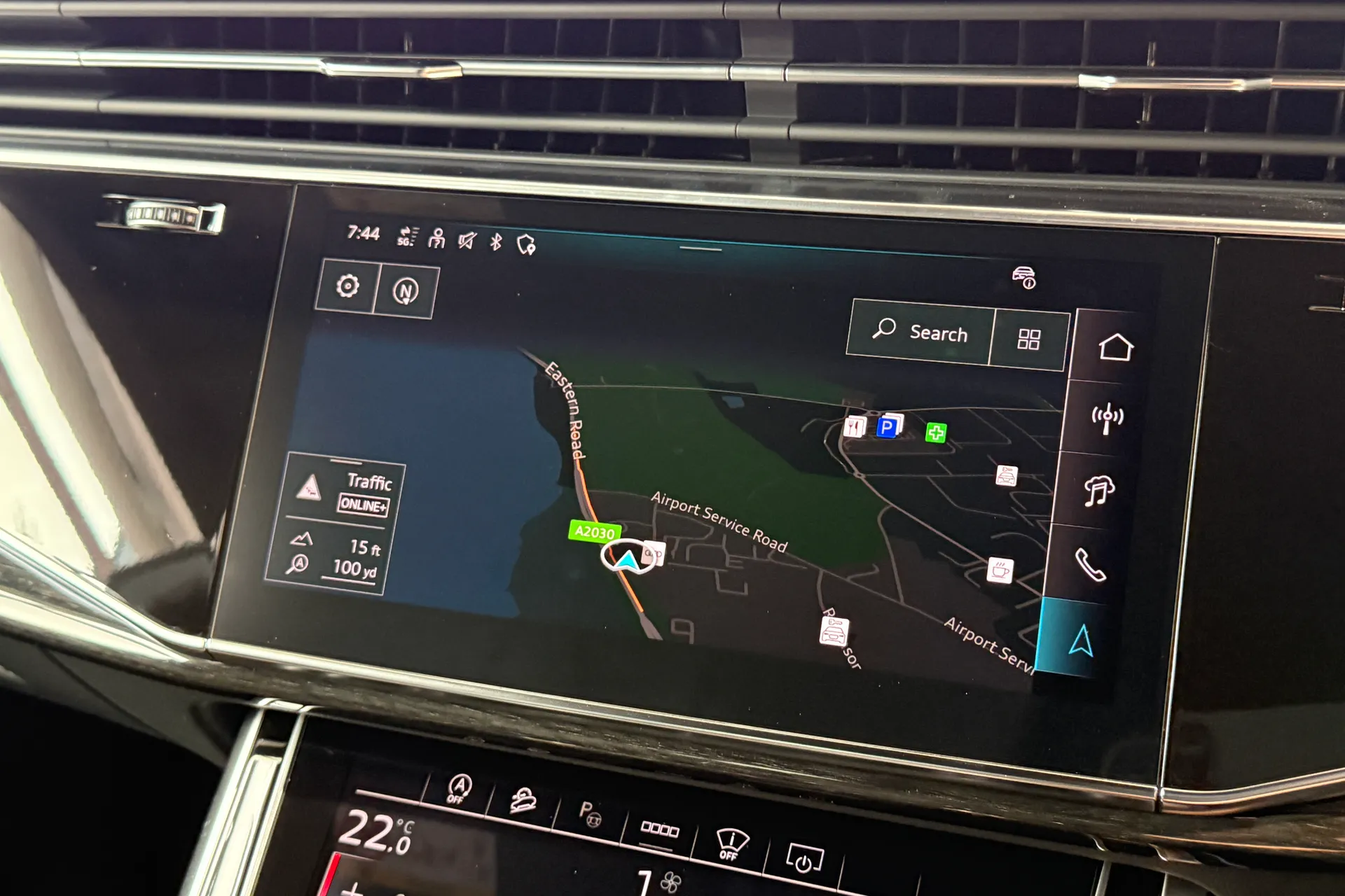 Audi Q8 thumbnail image number 13