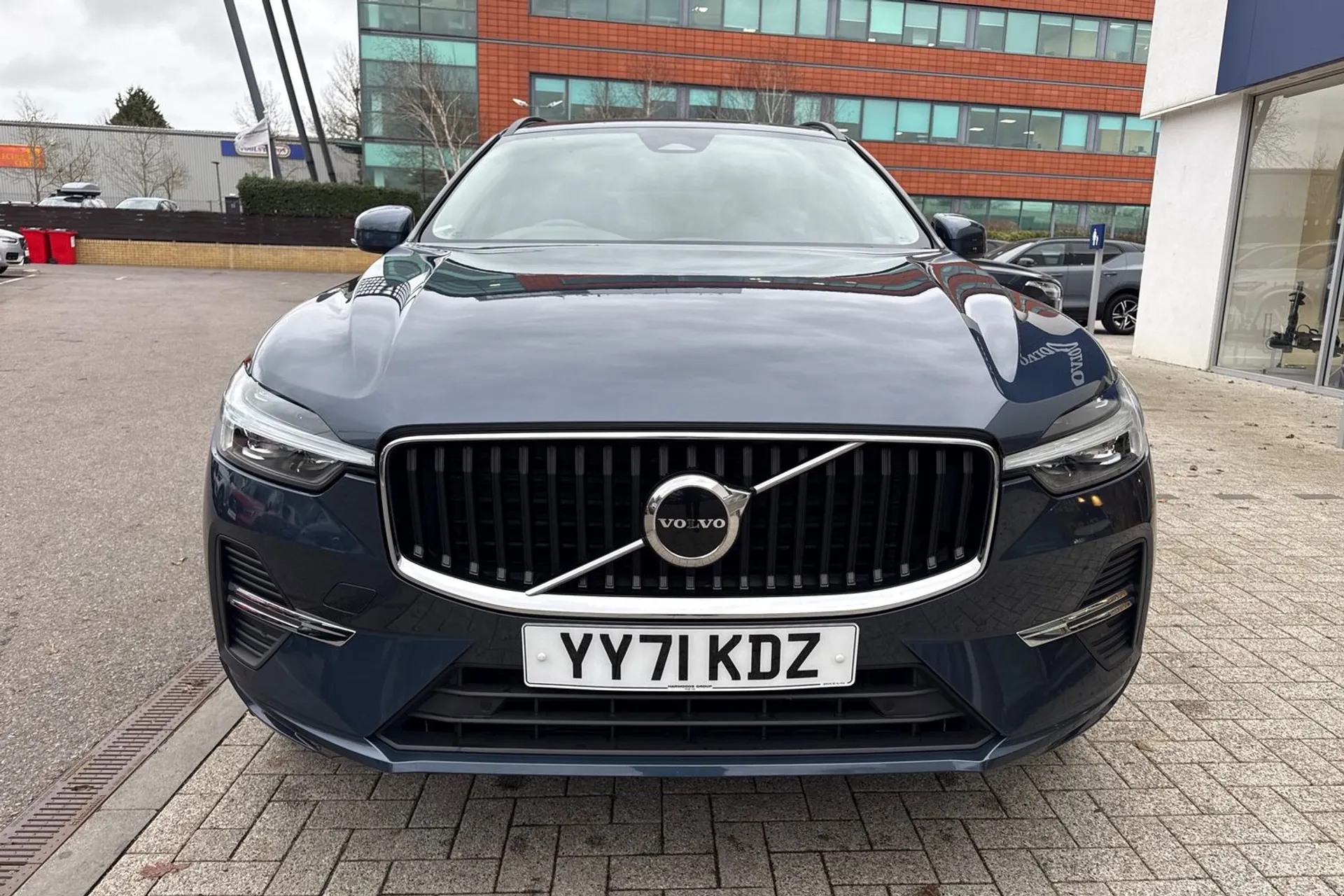 Volvo XC60 thumbnail image number 13