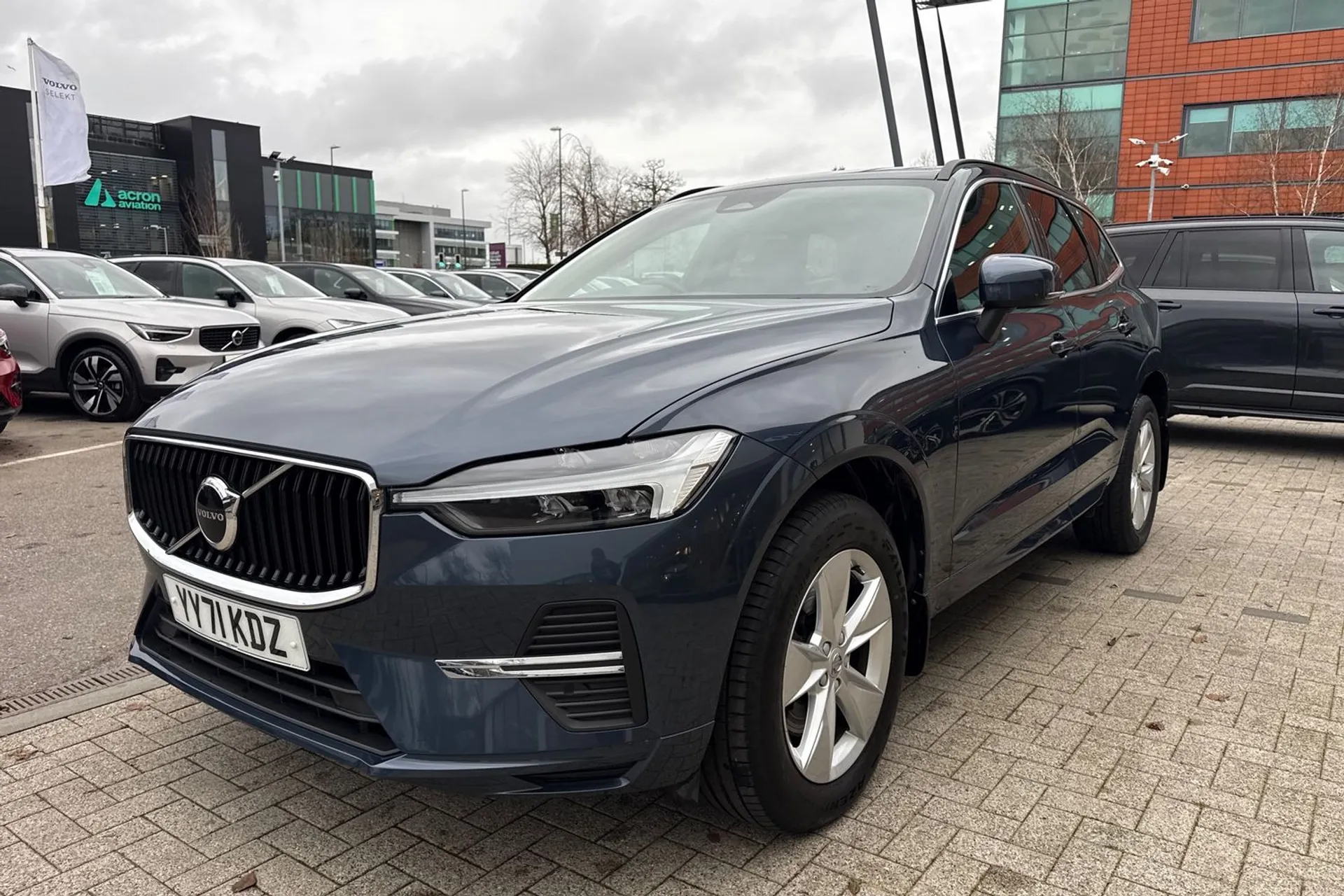 Volvo XC60 thumbnail image number 12