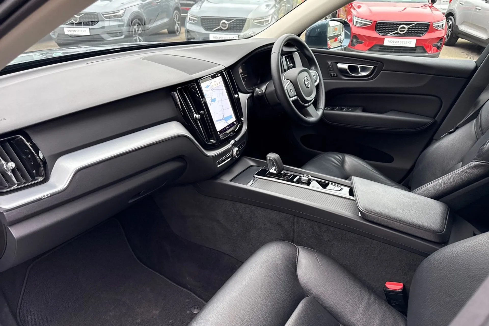 Volvo XC60 thumbnail image number 27