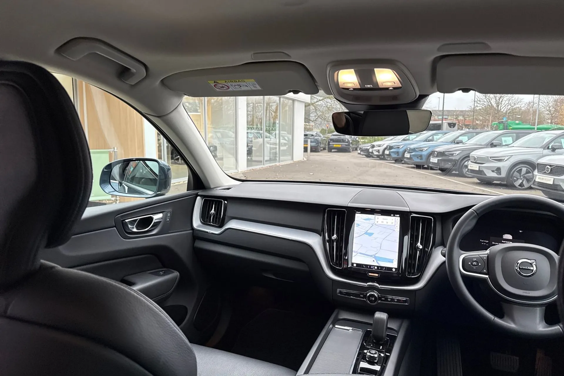 Volvo XC60 thumbnail image number 32