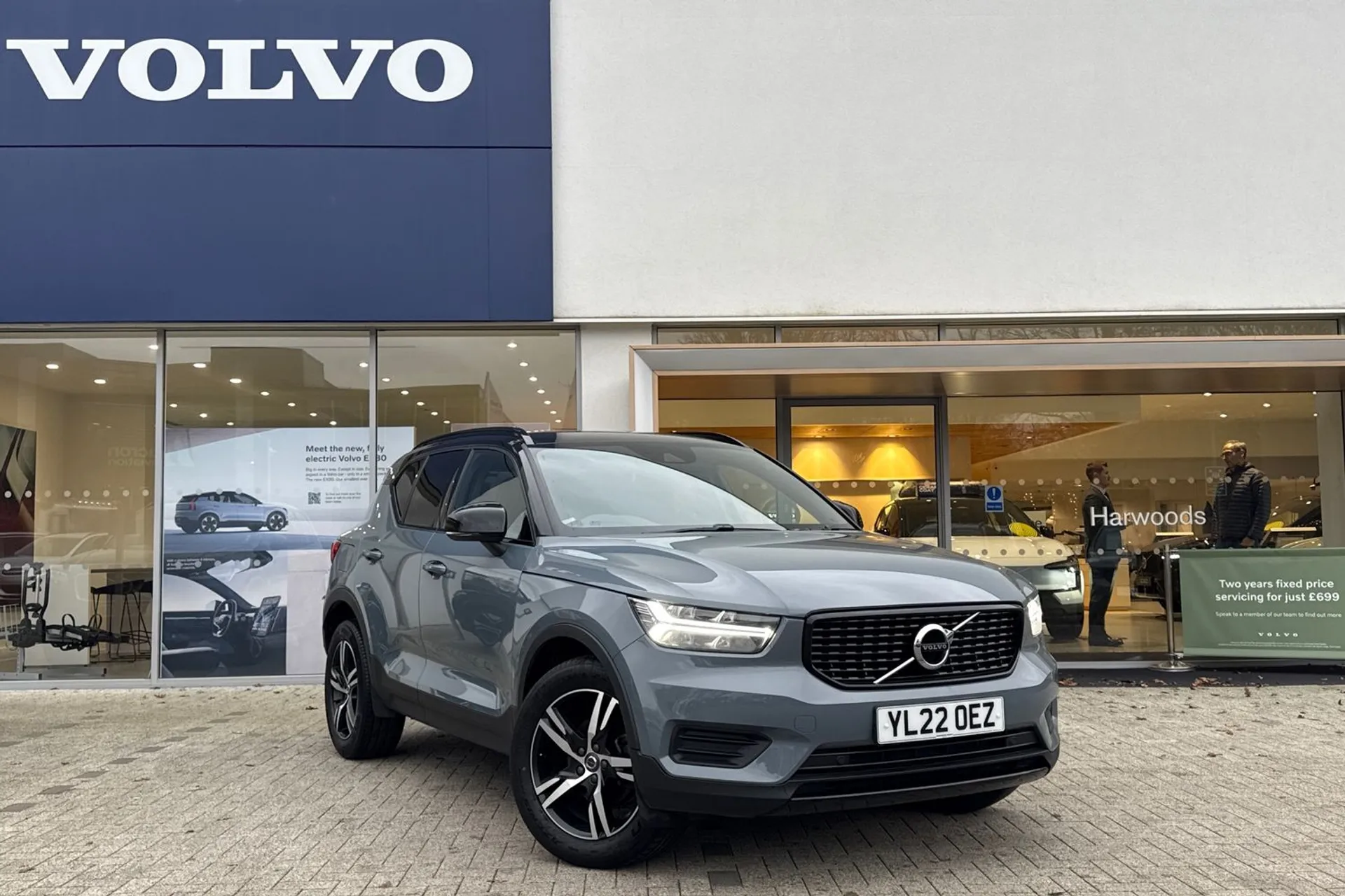 Volvo XC40 focused image