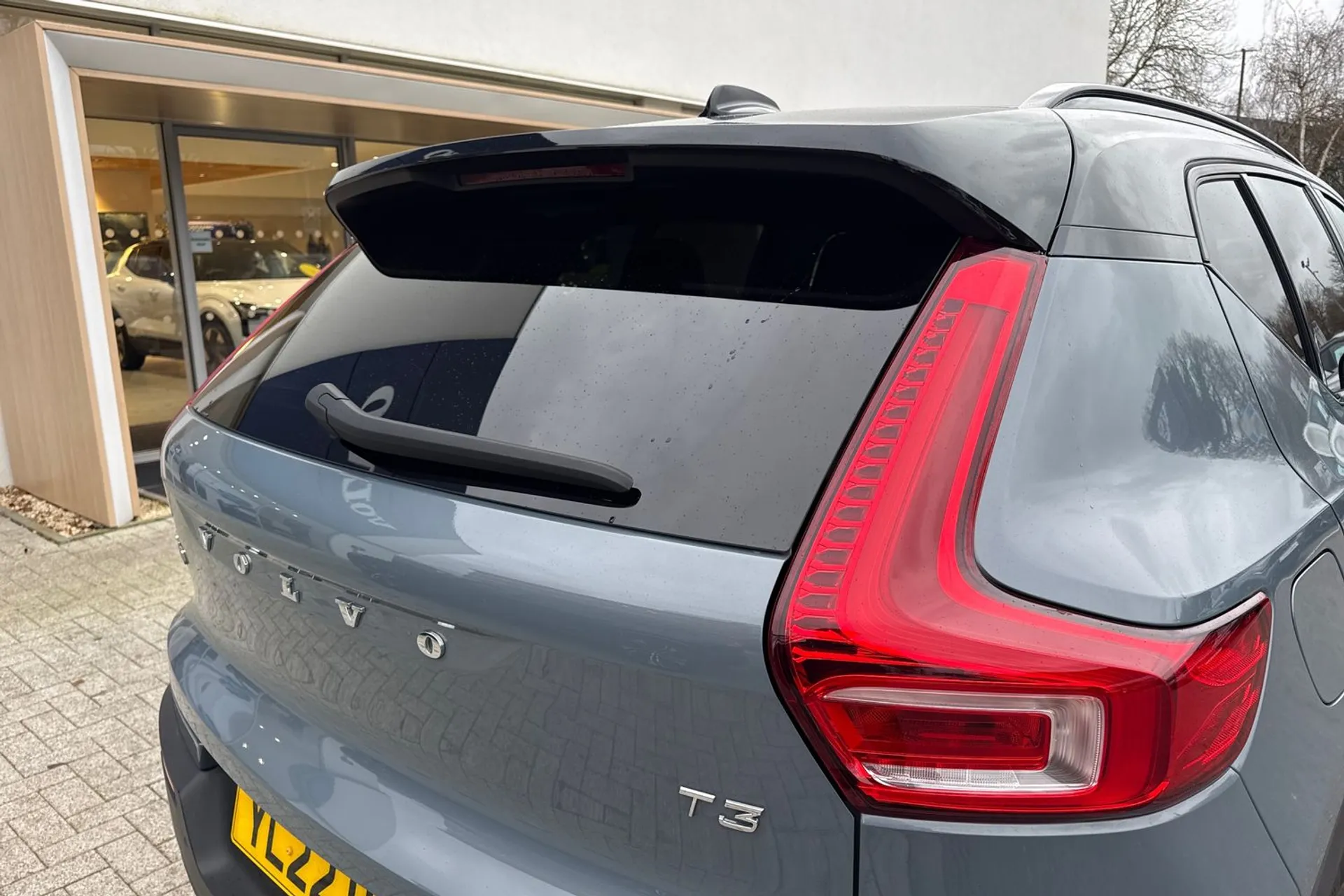 Volvo XC40 thumbnail image number 16