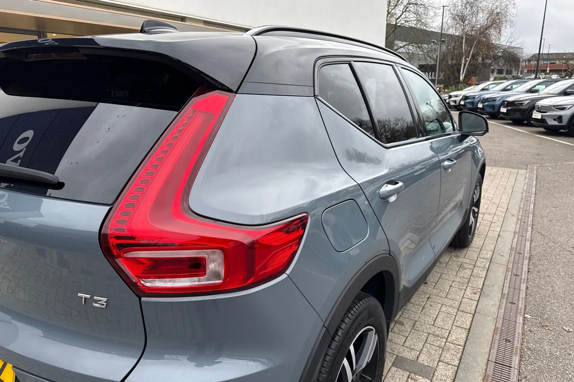 Volvo XC40 thumbnail image number 15