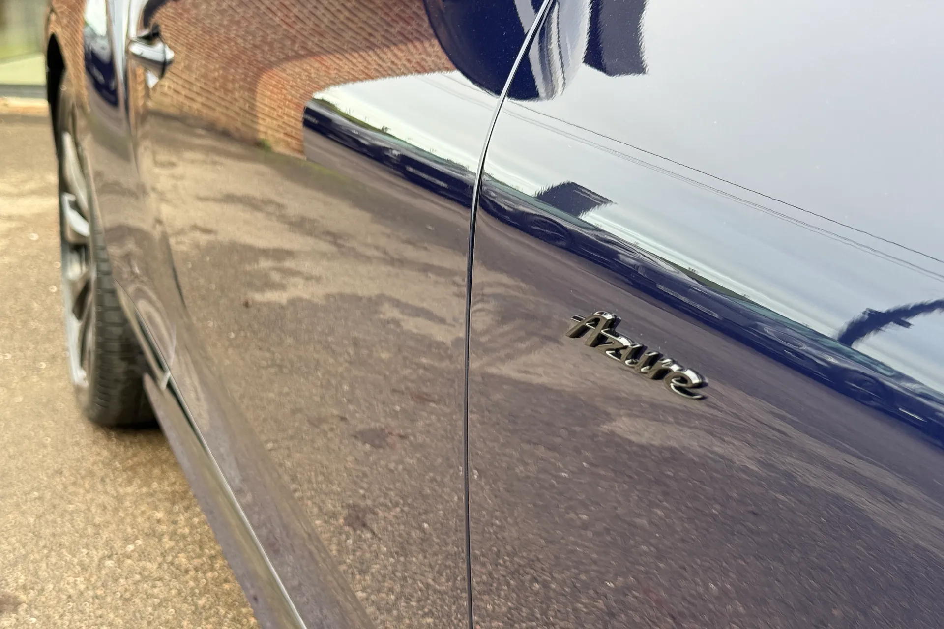 Bentley CONTINENTAL GT thumbnail image number 4