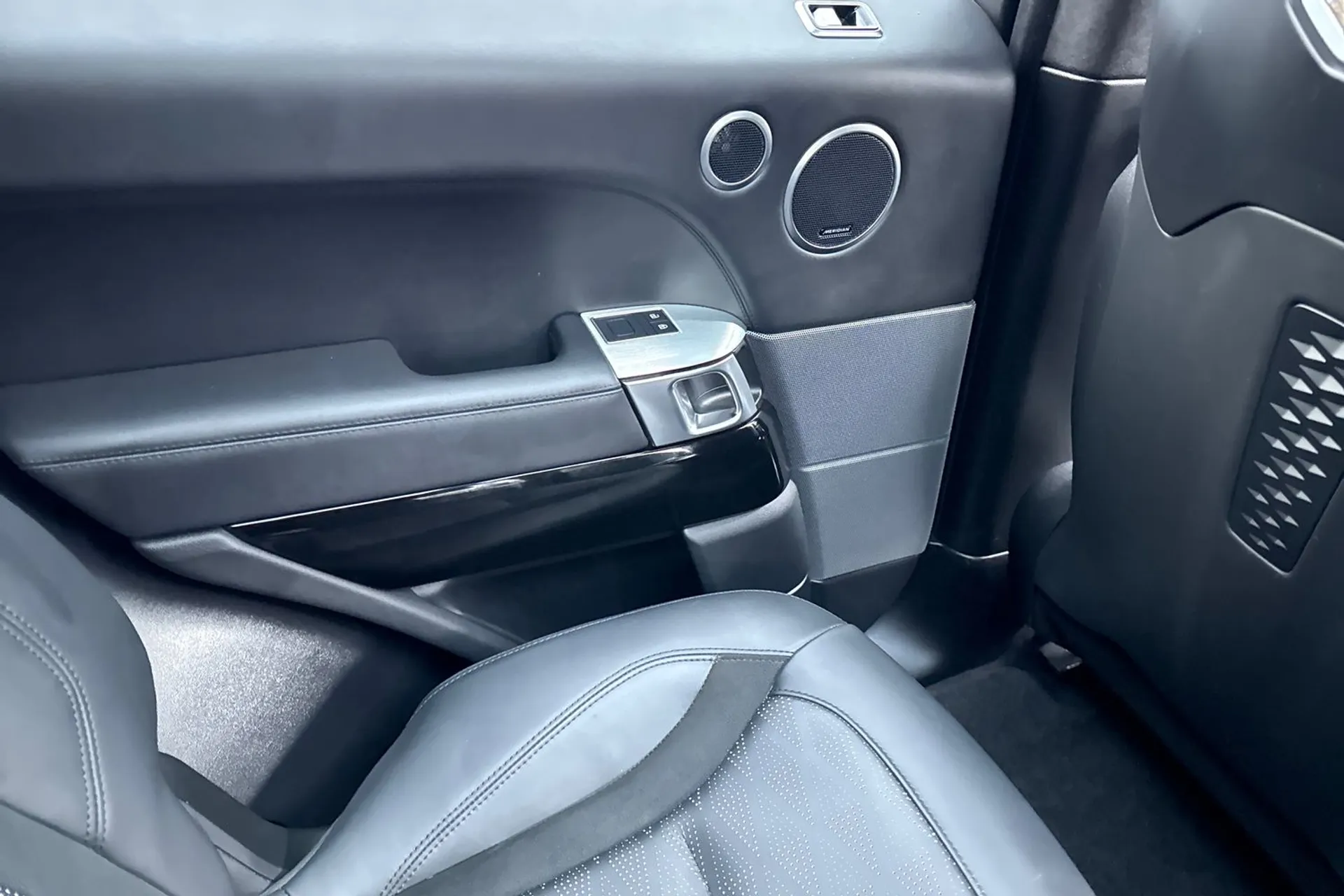 LAND ROVER RANGE ROVER SPORT thumbnail image number 46