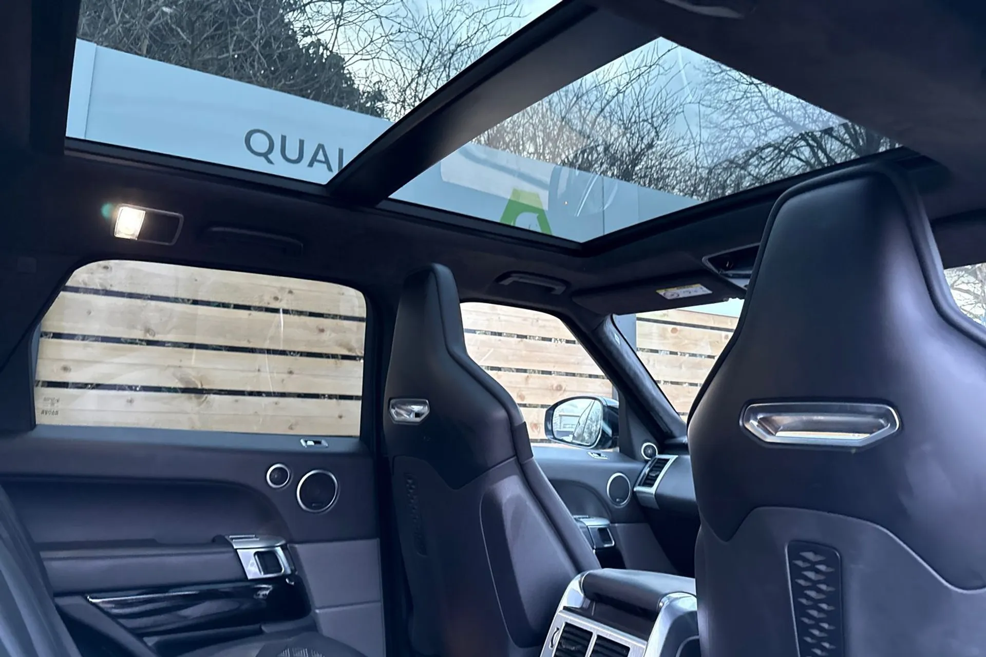 LAND ROVER RANGE ROVER SPORT thumbnail image number 25