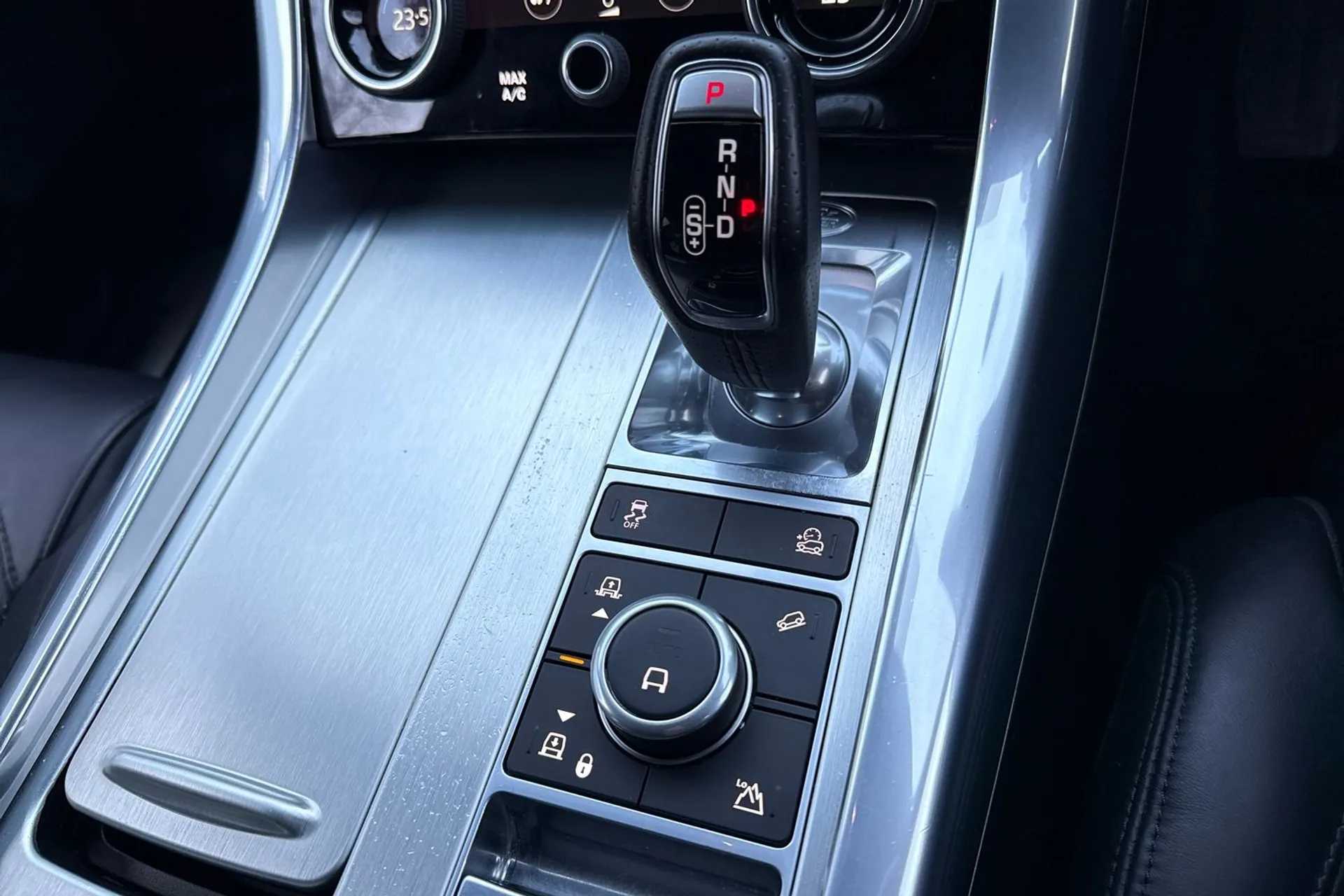 LAND ROVER RANGE ROVER SPORT thumbnail image number 57